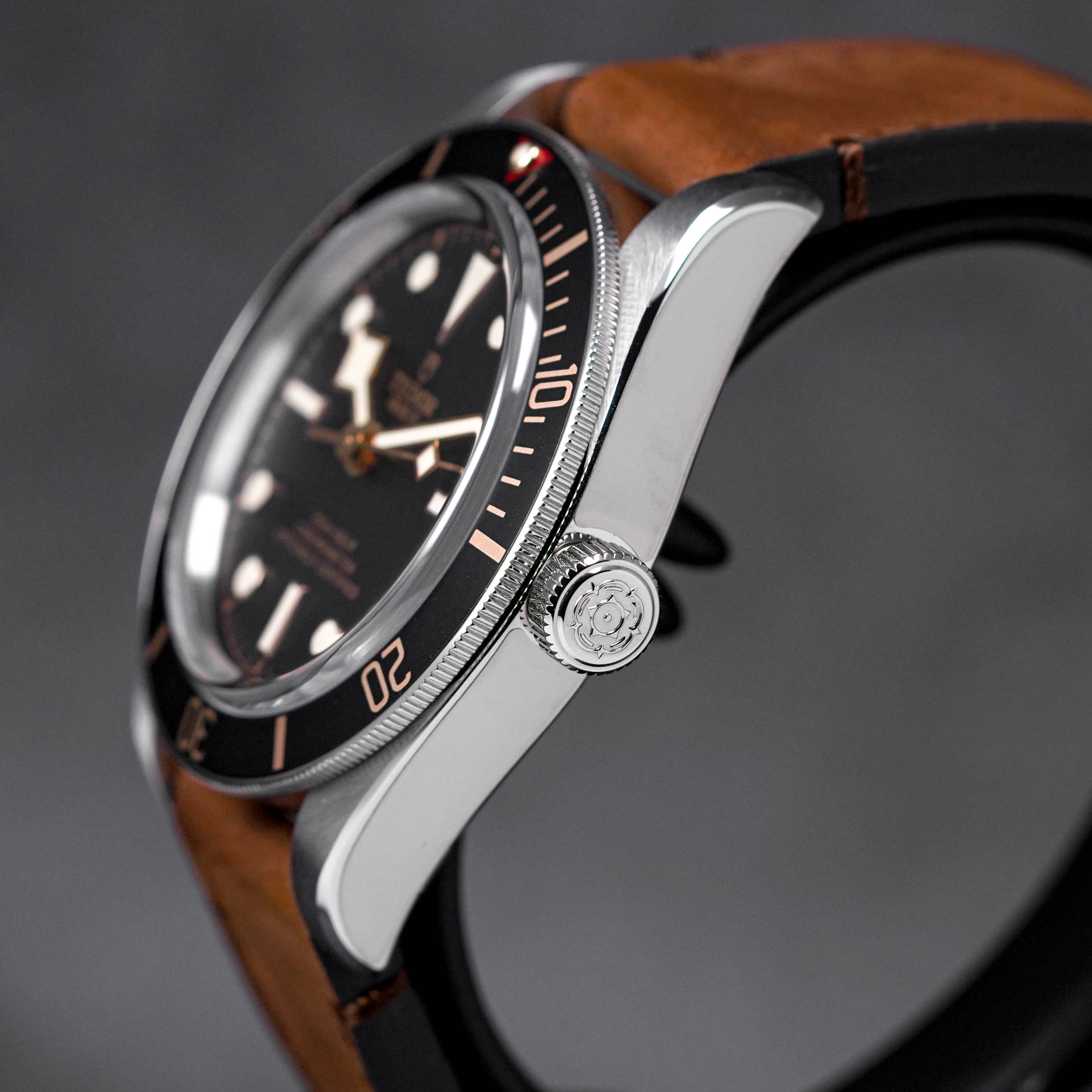 HERITAGE BLACK BAY 58 BLACK DIAL BROWN LEATHER STRAP (2020)