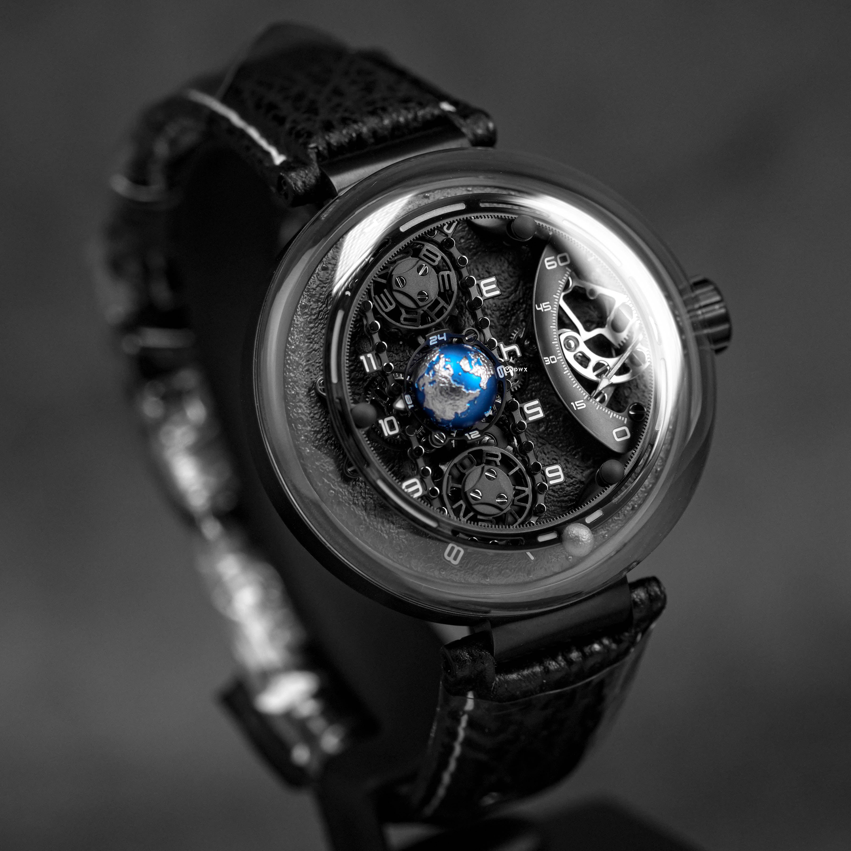 'PERIGEE' TITANIUM RETROGRADE DAY & NIGHT MOON TRACK SYSTEM LIMITED EDITON (2023)