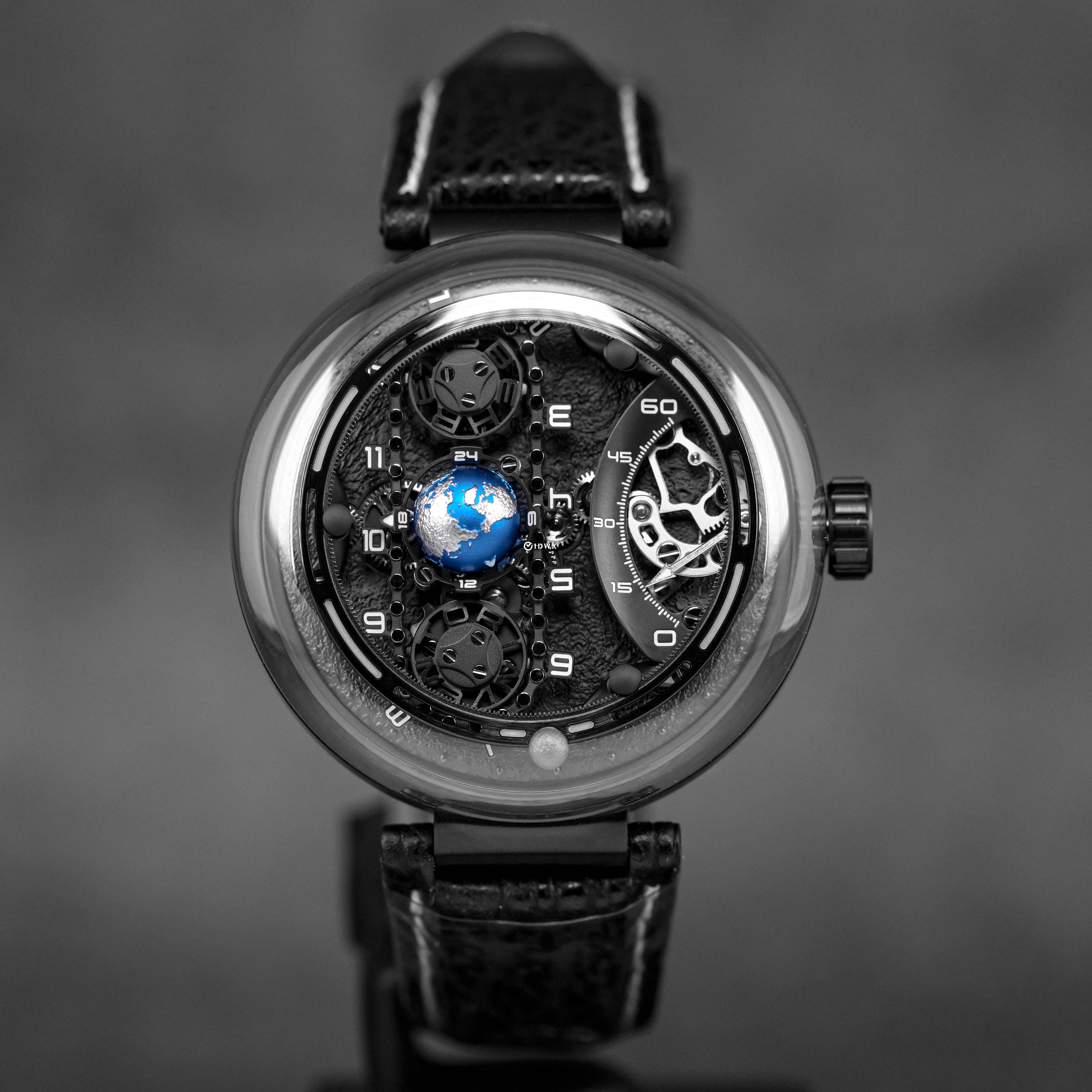 'PERIGEE' TITANIUM RETROGRADE DAY & NIGHT MOON TRACK SYSTEM LIMITED EDITON (2023)