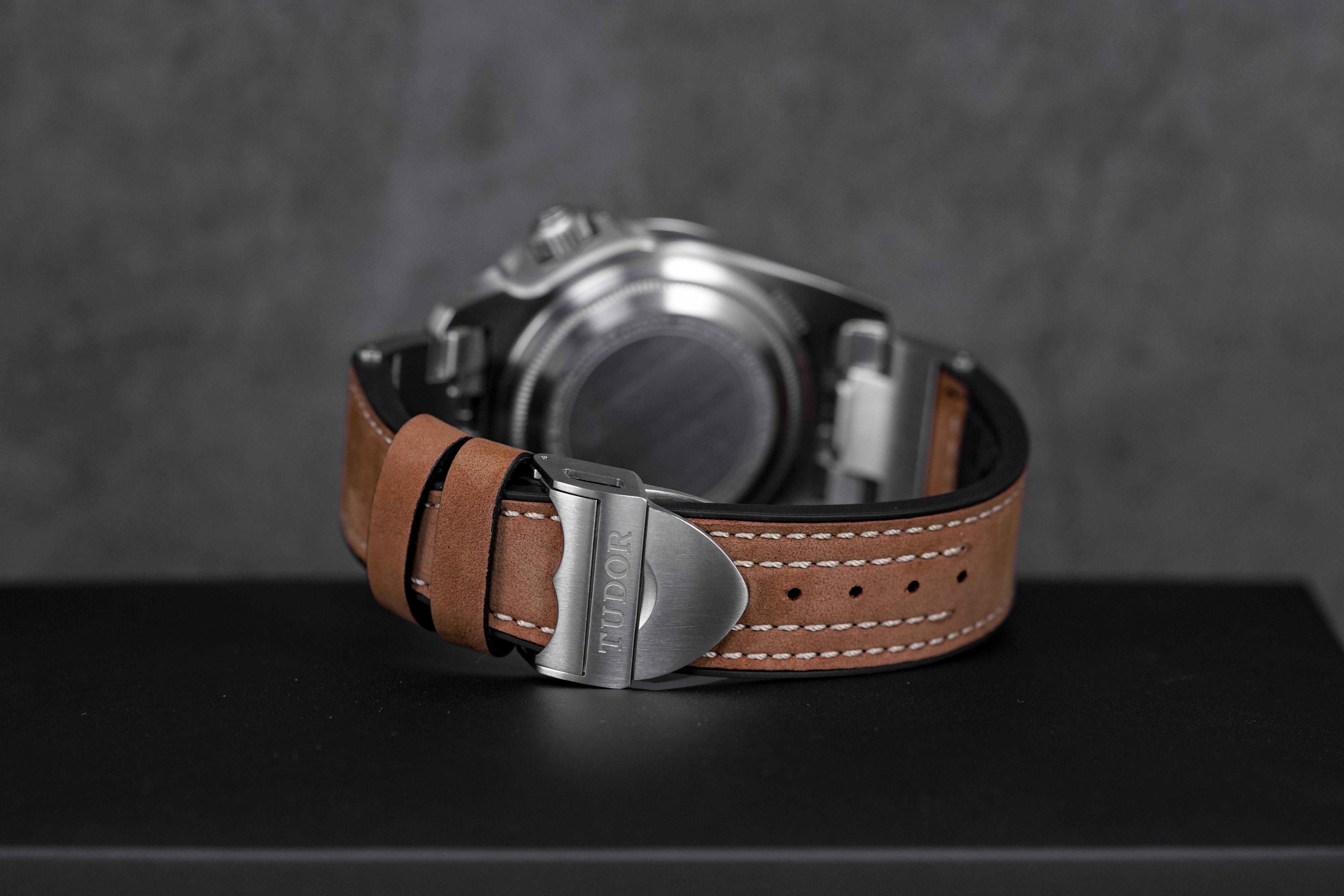 BLACKBAY P01 42MM STEEL BLACK DIAL BROWN LEATHER STRAP (2023)