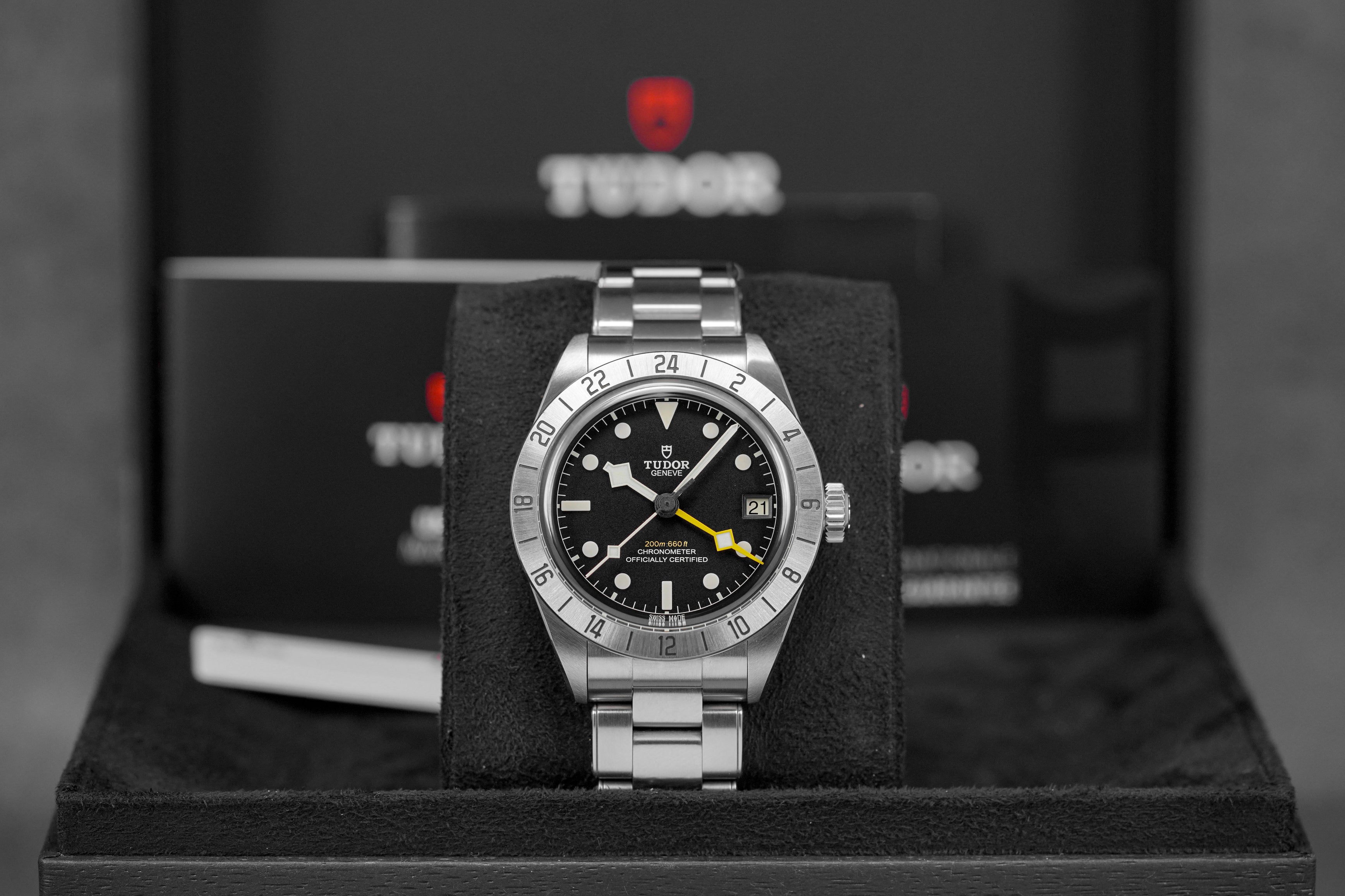 BLACK BAY PRO BLACK DIAL (2022)