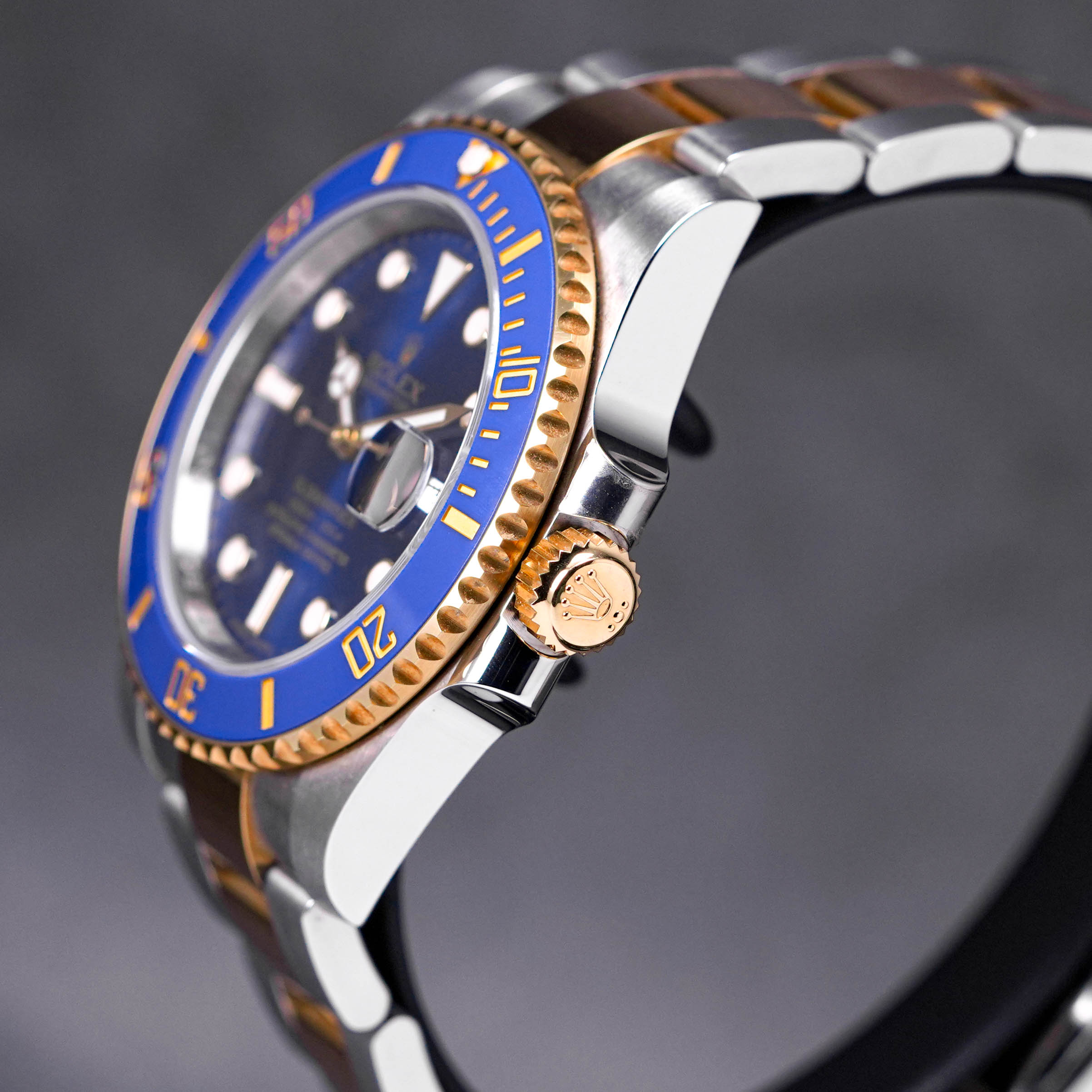 SUBMARINER DATE 40MM TWOTONE YELLOWGOLD BLUE SUNBURST (2014)