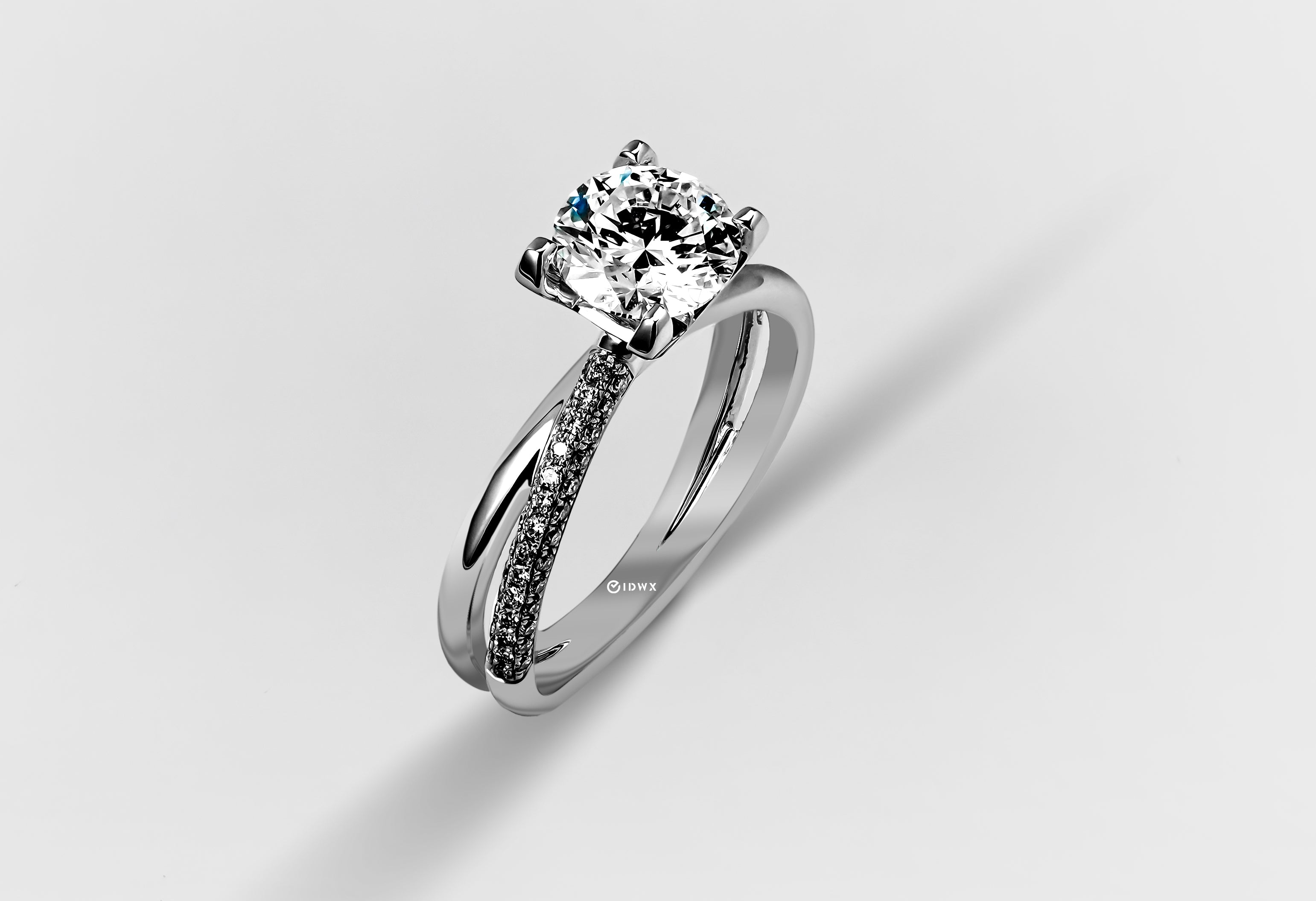 1CT ROUND BRILLIANT SPLIT SHANK WHITEGOLD RING