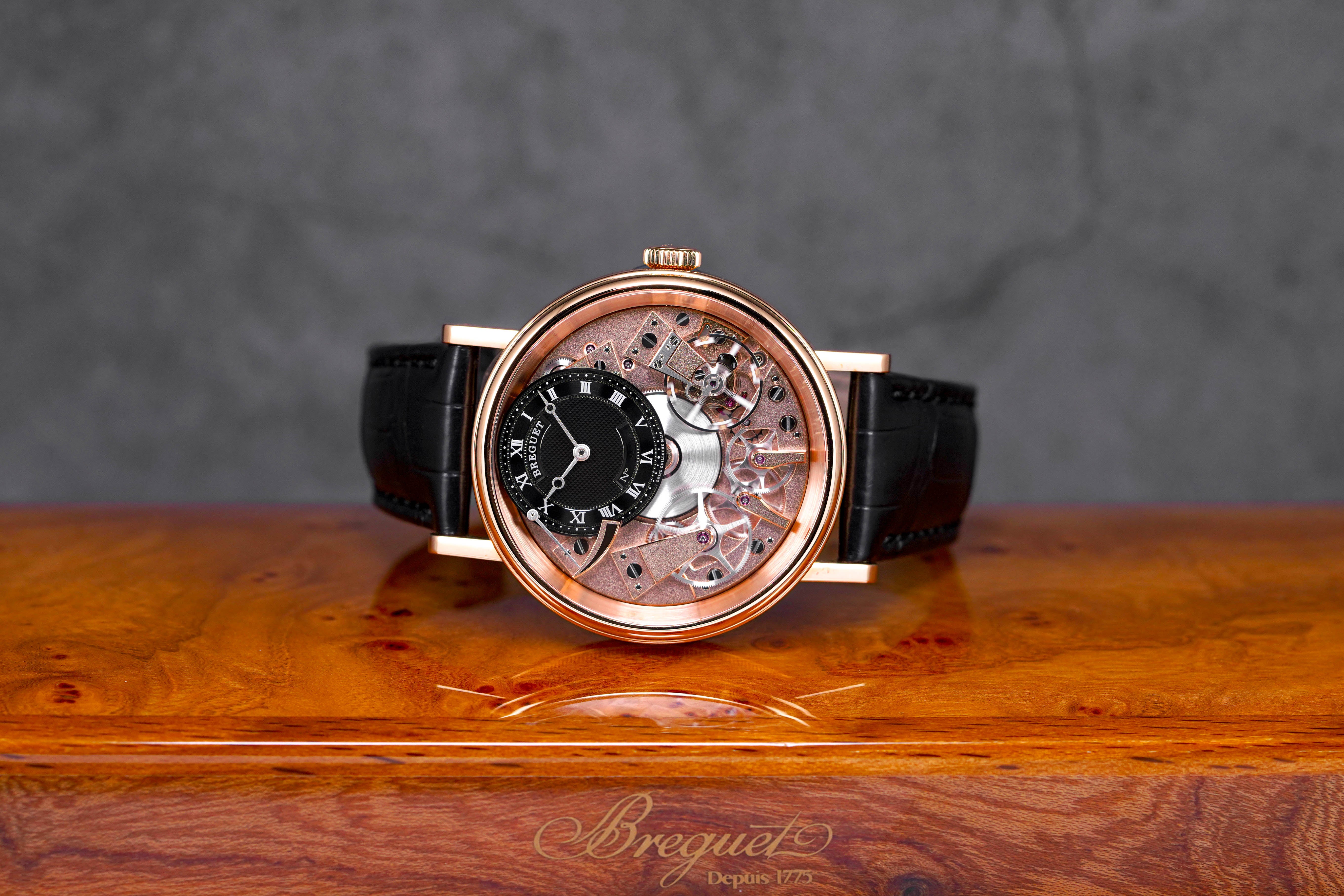 TRADITION 7057 ROSEGOLD SALMON DIAL (2022)