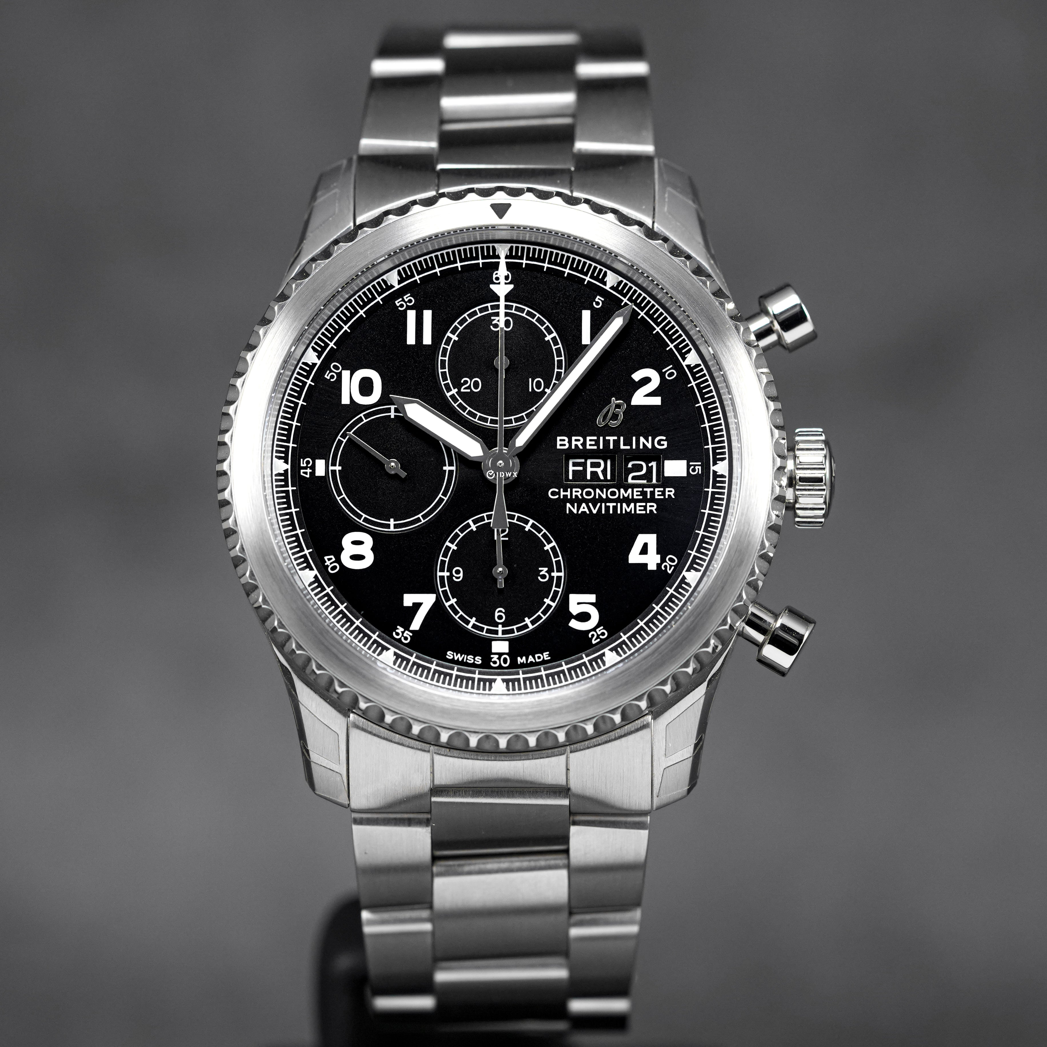 Breitling navitimer 8 best sale chronograph 43 black steel