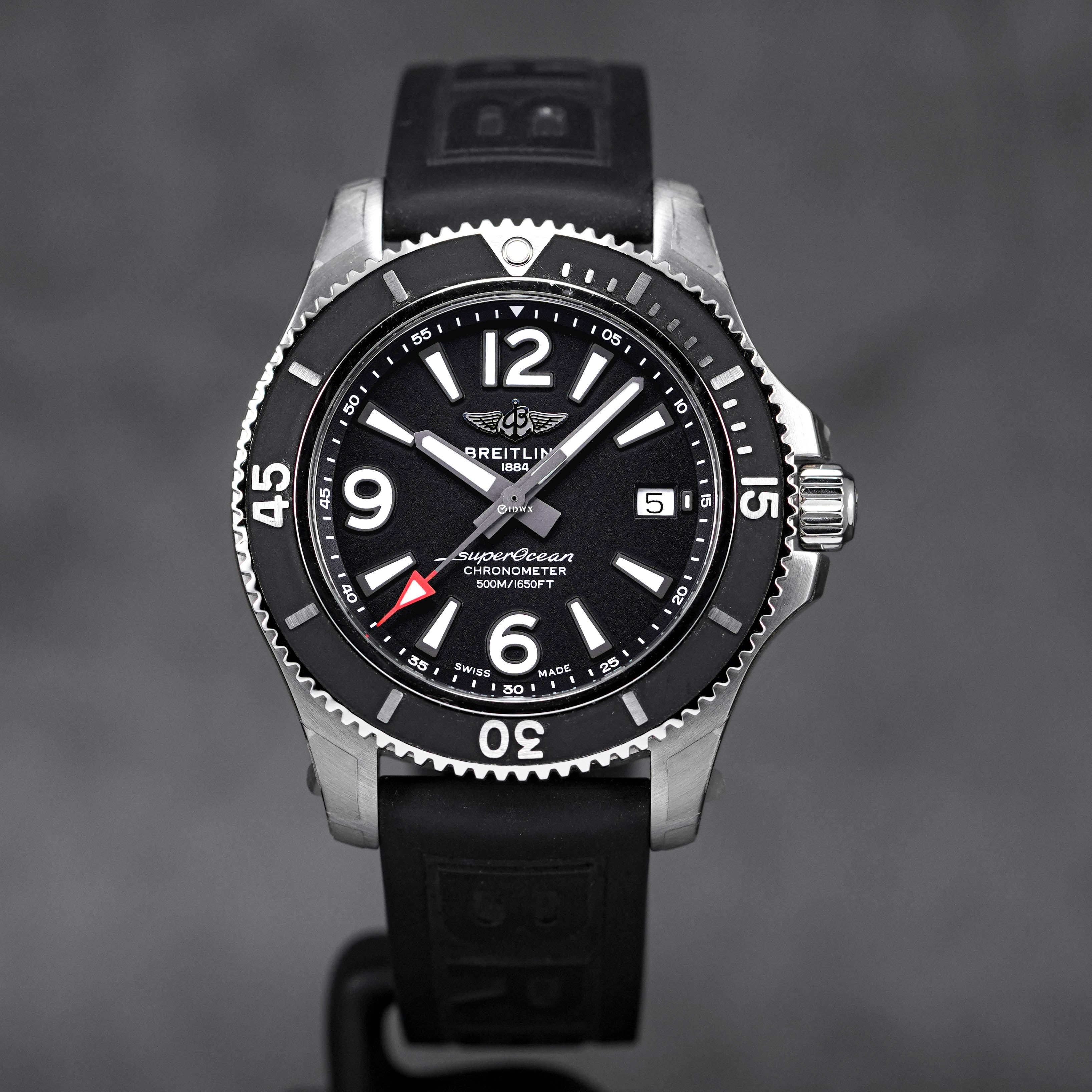 BREITLING SUPEROCEAN 42MM BLACK DIAL RUBBER STRAP (2021) IDWX