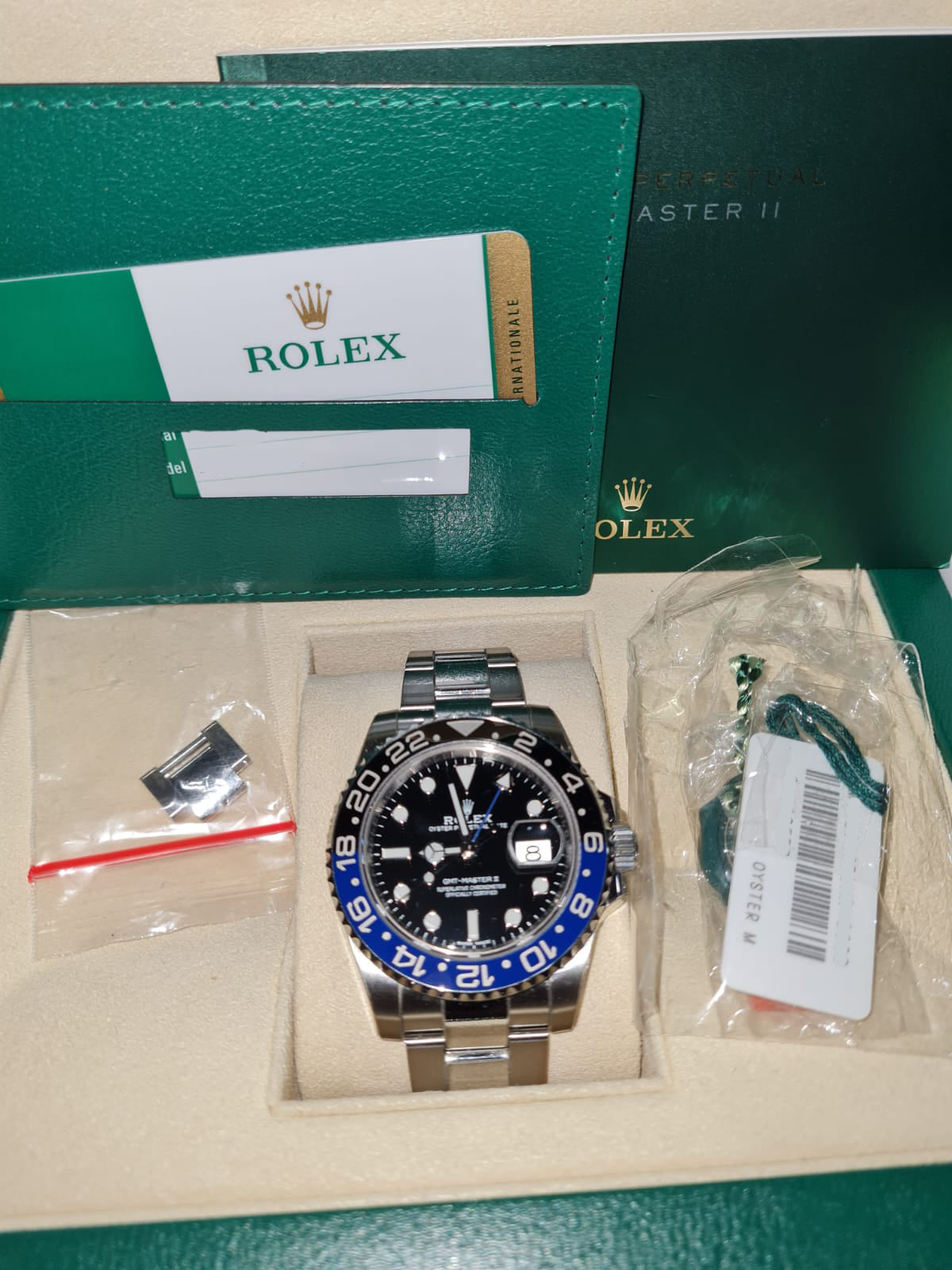 ROLEX GMT MASTER-II 'BATMAN' (2018) IDWX