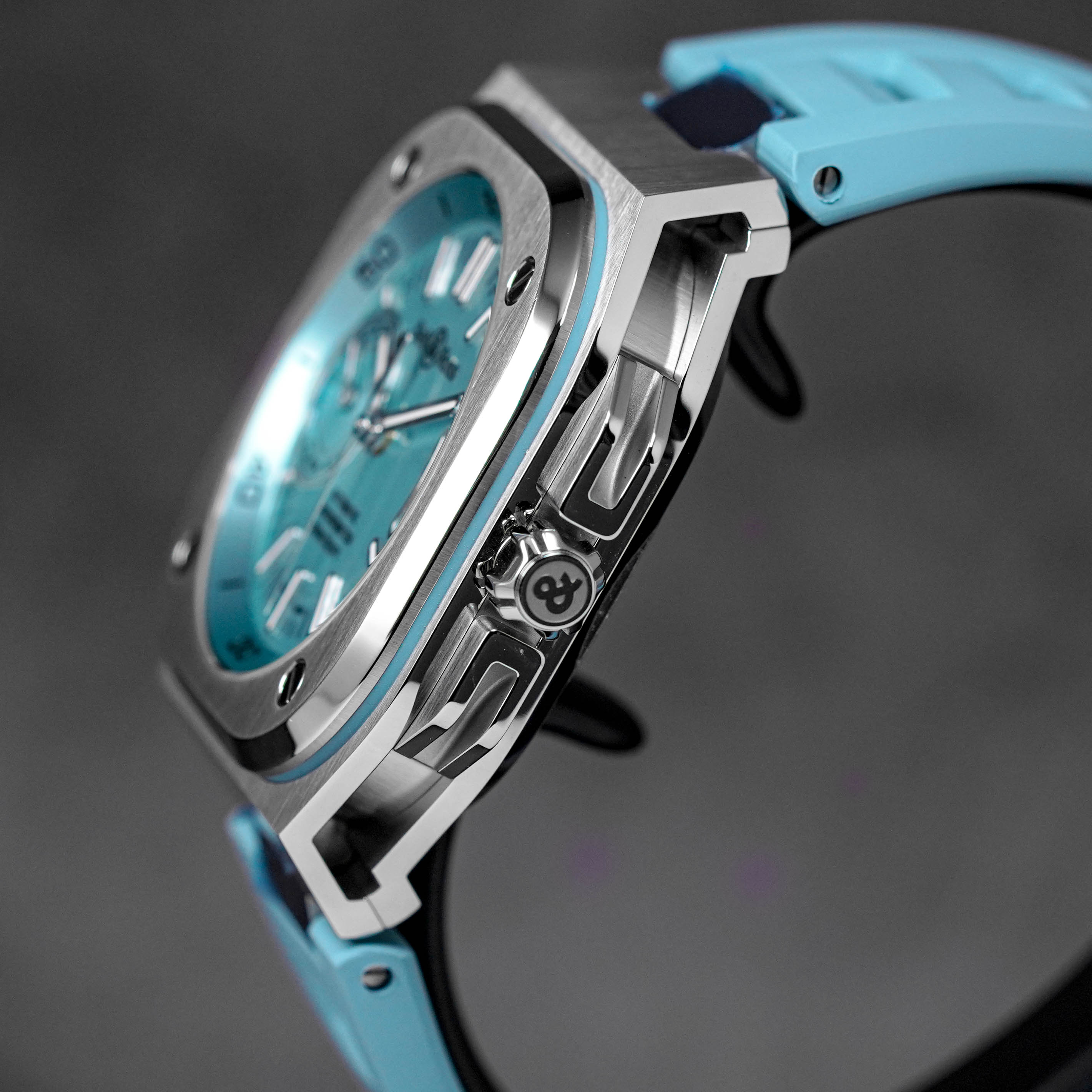 BR-X5 41MM ICE BLUE STEEL RUBBER STRAP (2024)