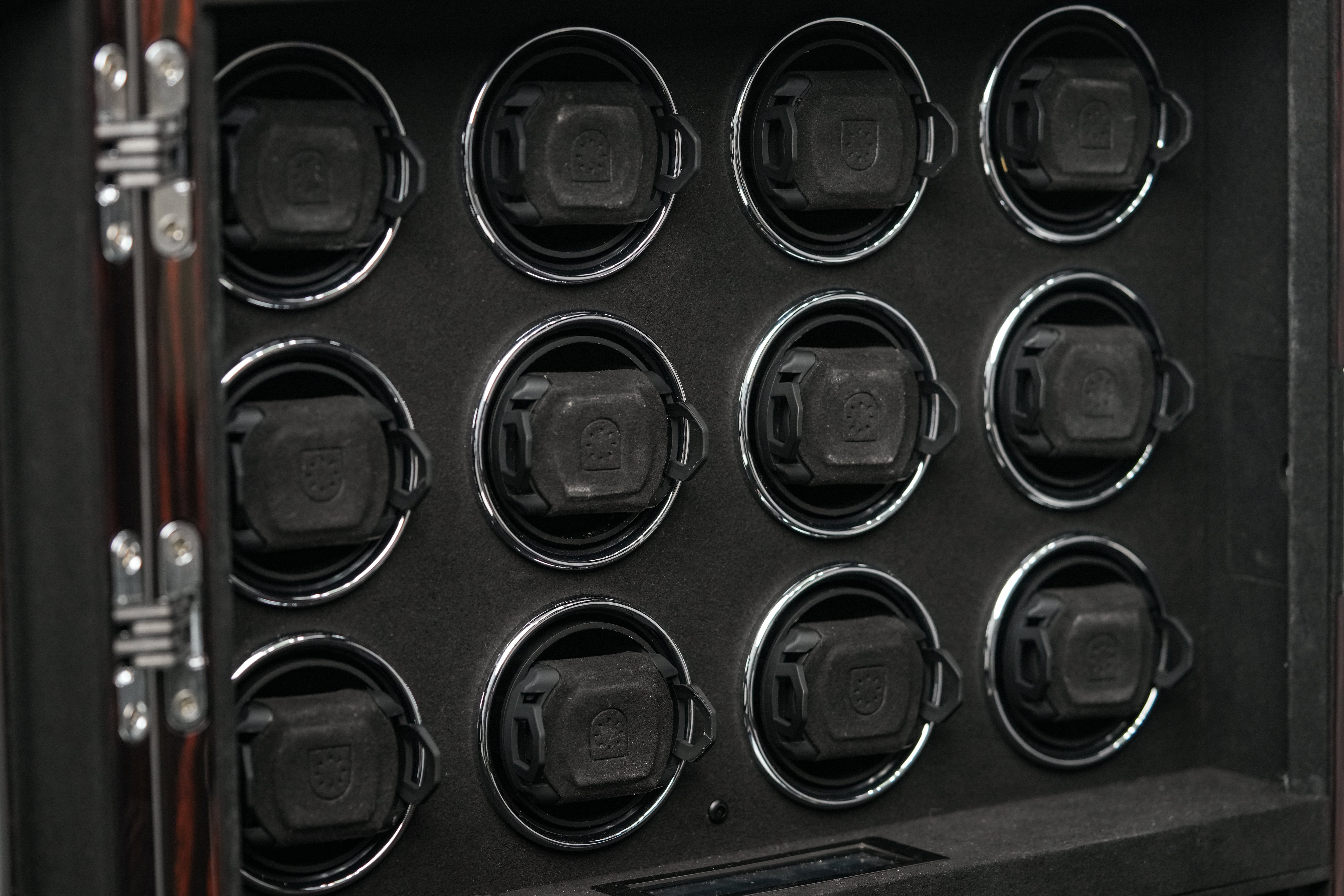 ENIGMA 12 HORIZON FINGERPRINT EBONY WATCH WINDER