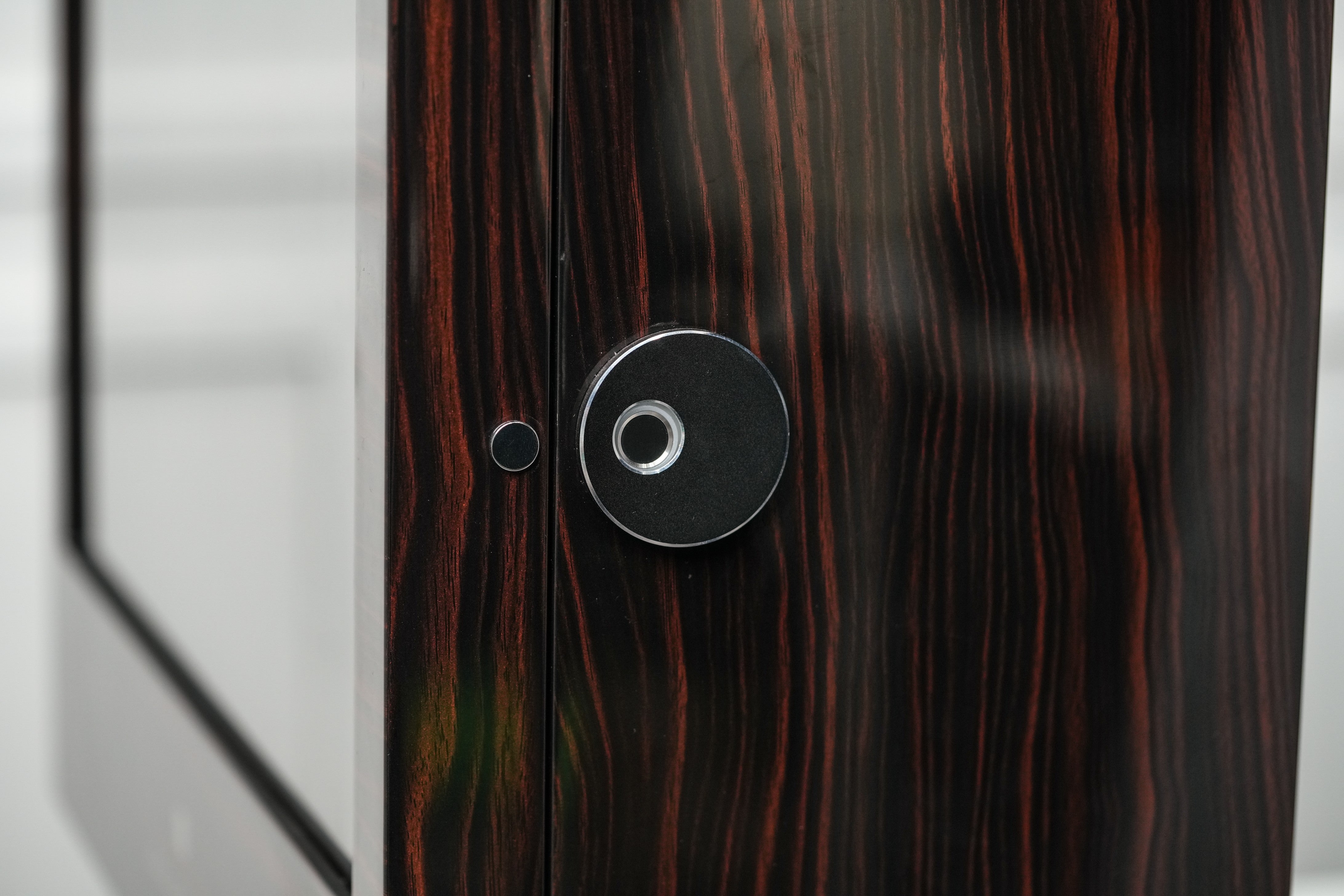 ENIGMA 12 HORIZON FINGERPRINT EBONY WATCH WINDER
