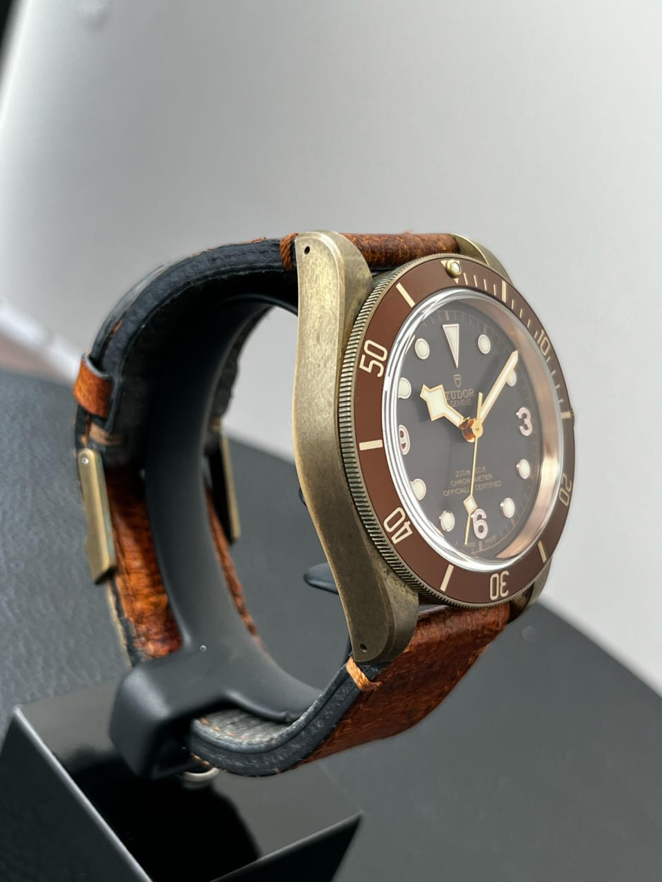 BLACK BAY BRONZE BROWN DIAL LEATHER STRAP (2018)
