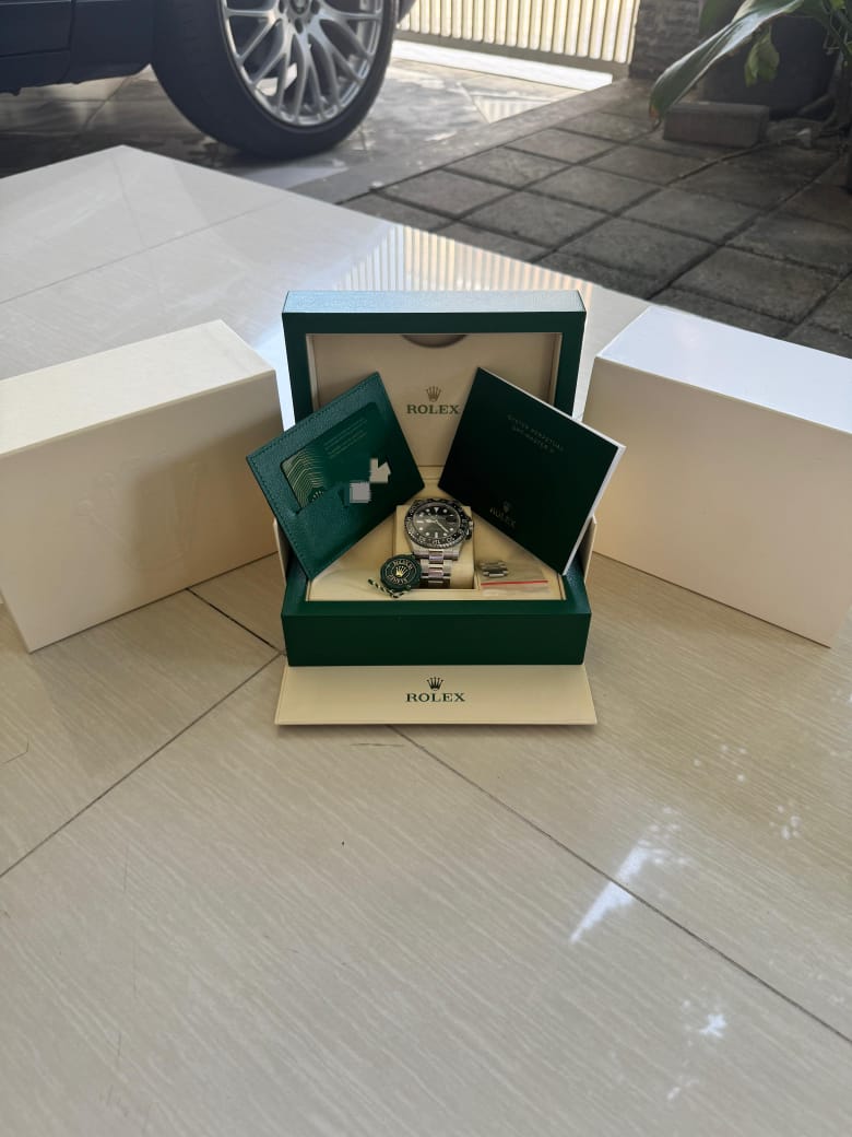 GMT MASTER-II BLACK PANTHER (2021)