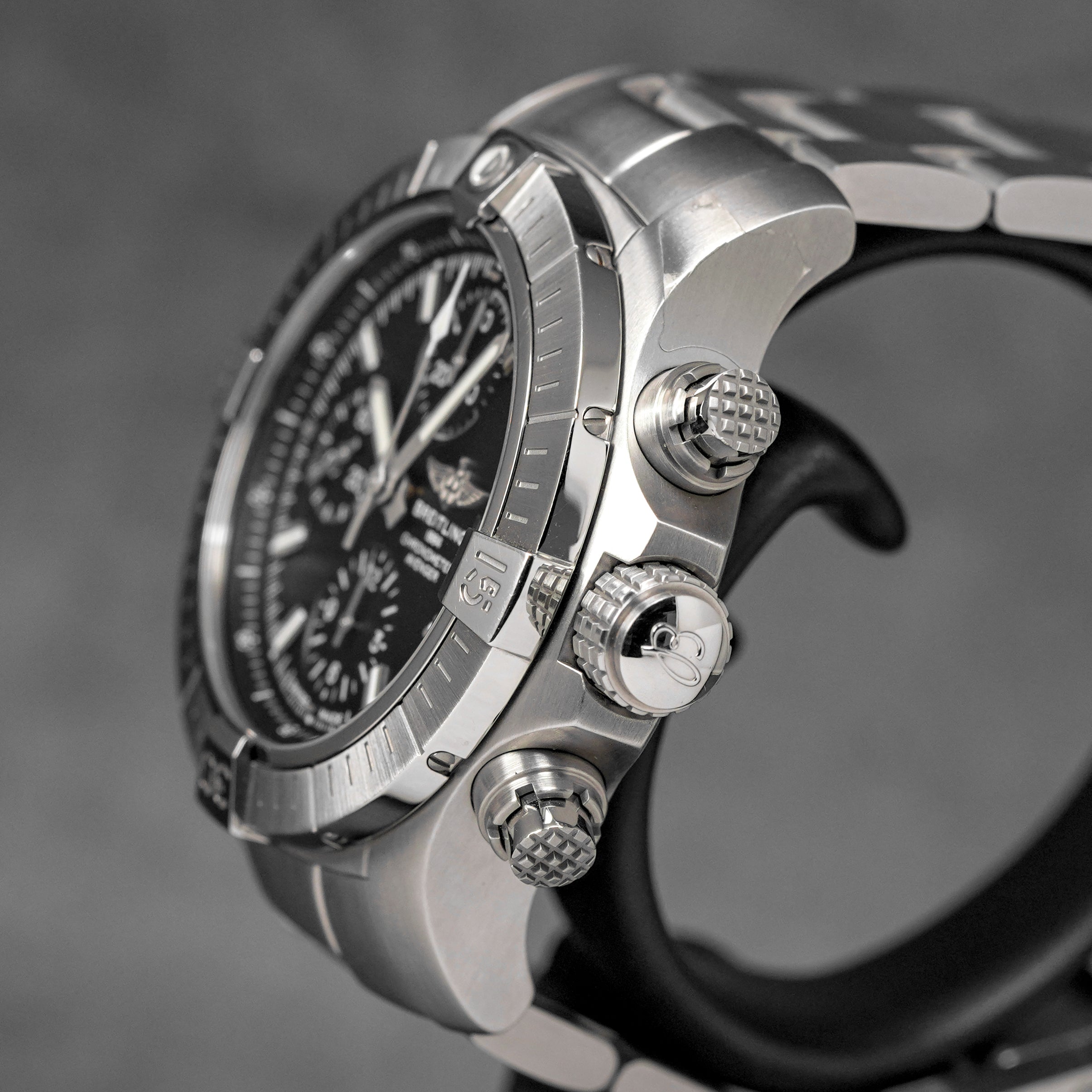 Harga Breitling Avenger Chrono 43 Steel Black