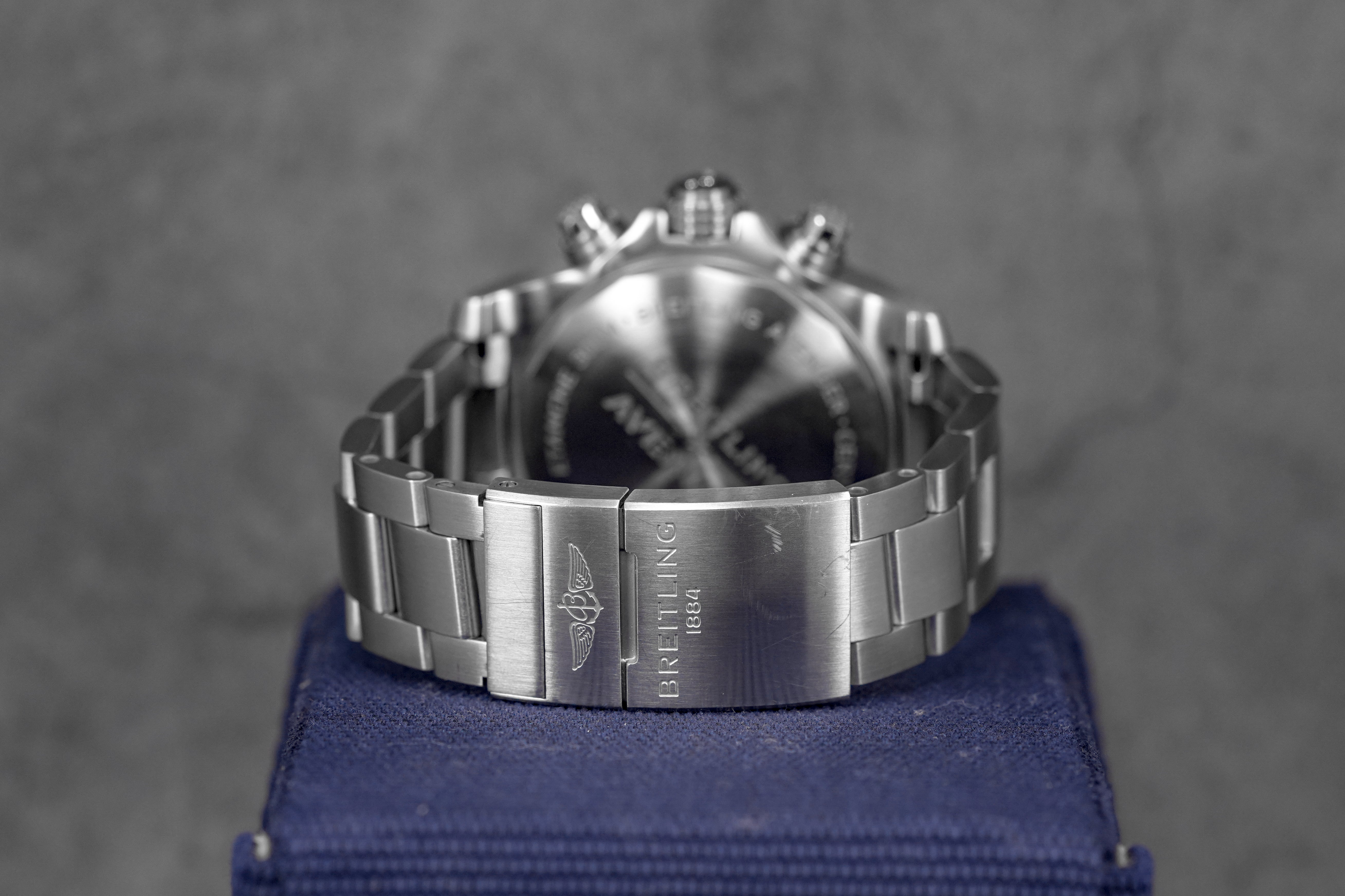 Harga Breitling Avenger Chrono 43 Steel Black