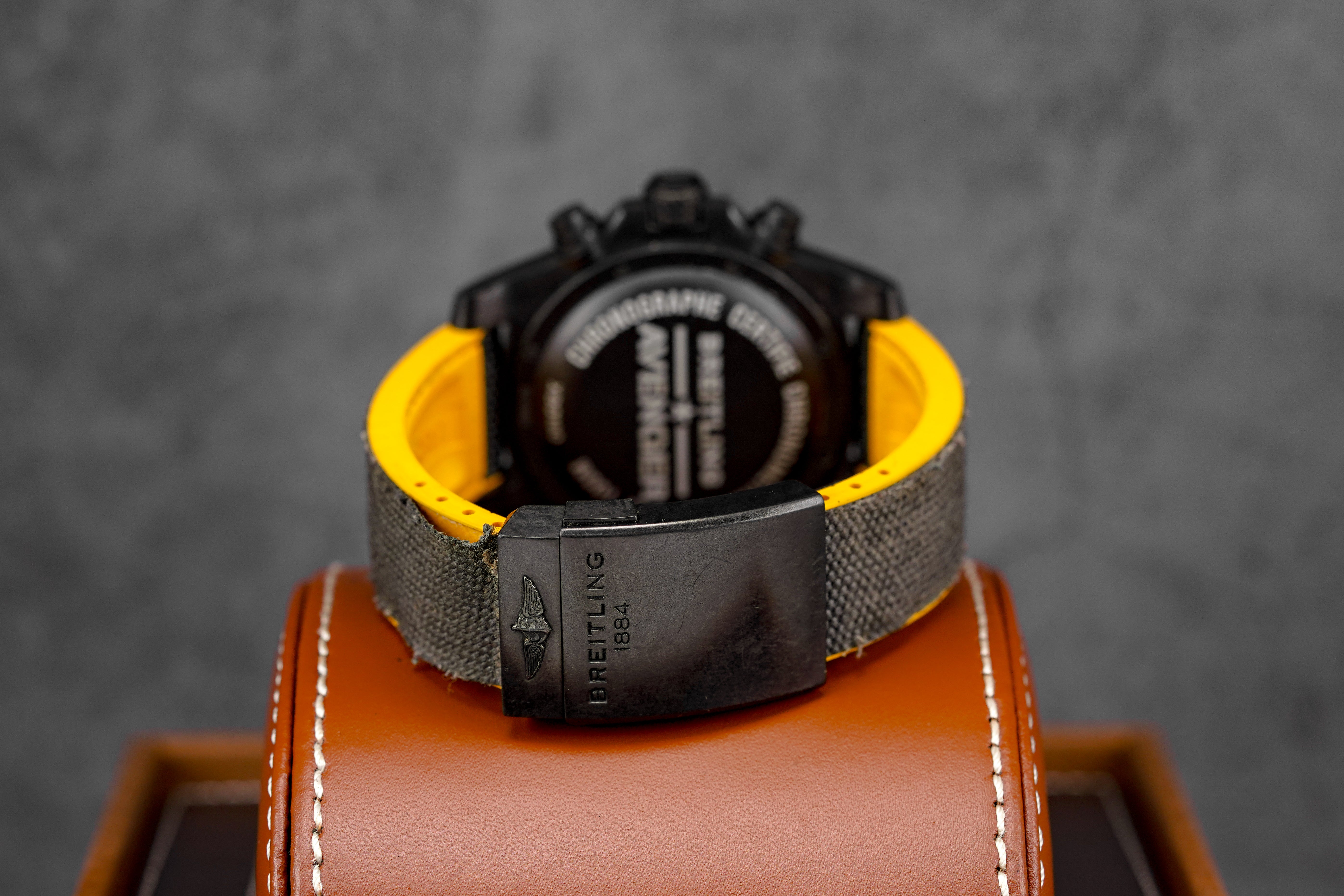 Harga Breitling Avenger Hurricane 45mm Black
