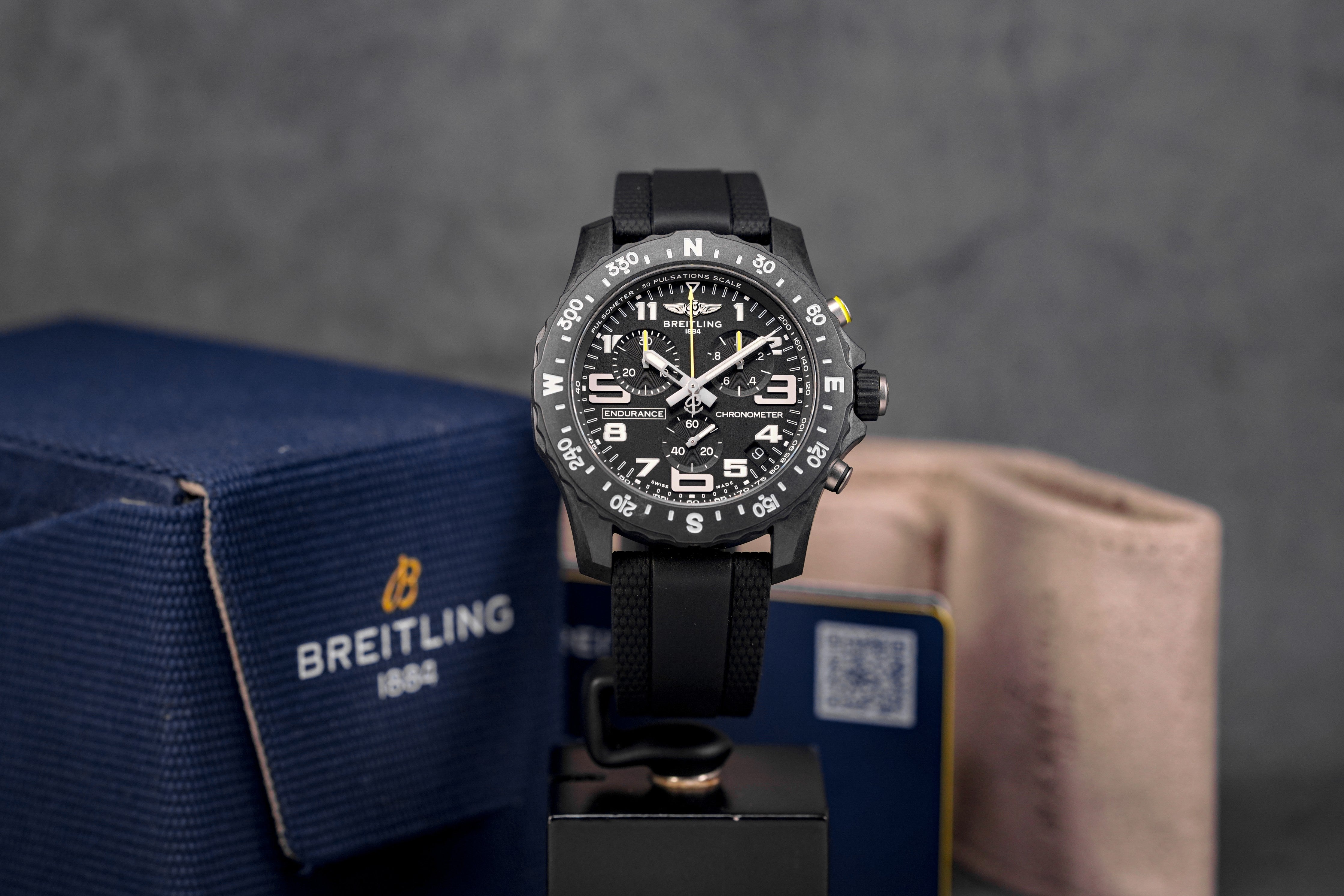 Harga Breitling Endurance Pro 44 Black