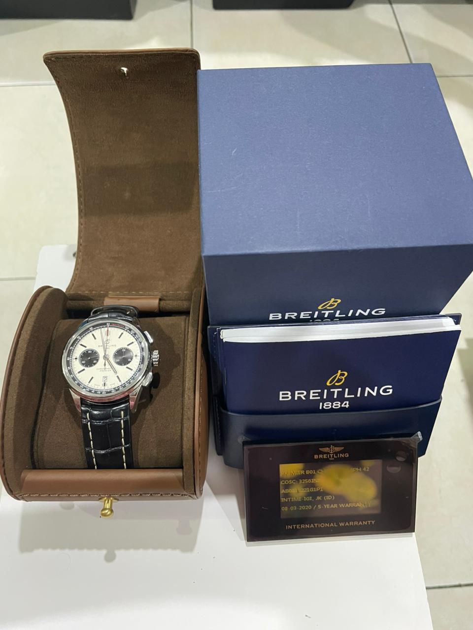 PREMIER B01 CHRONOGRAPH 42 PANDA DIAL (2020)