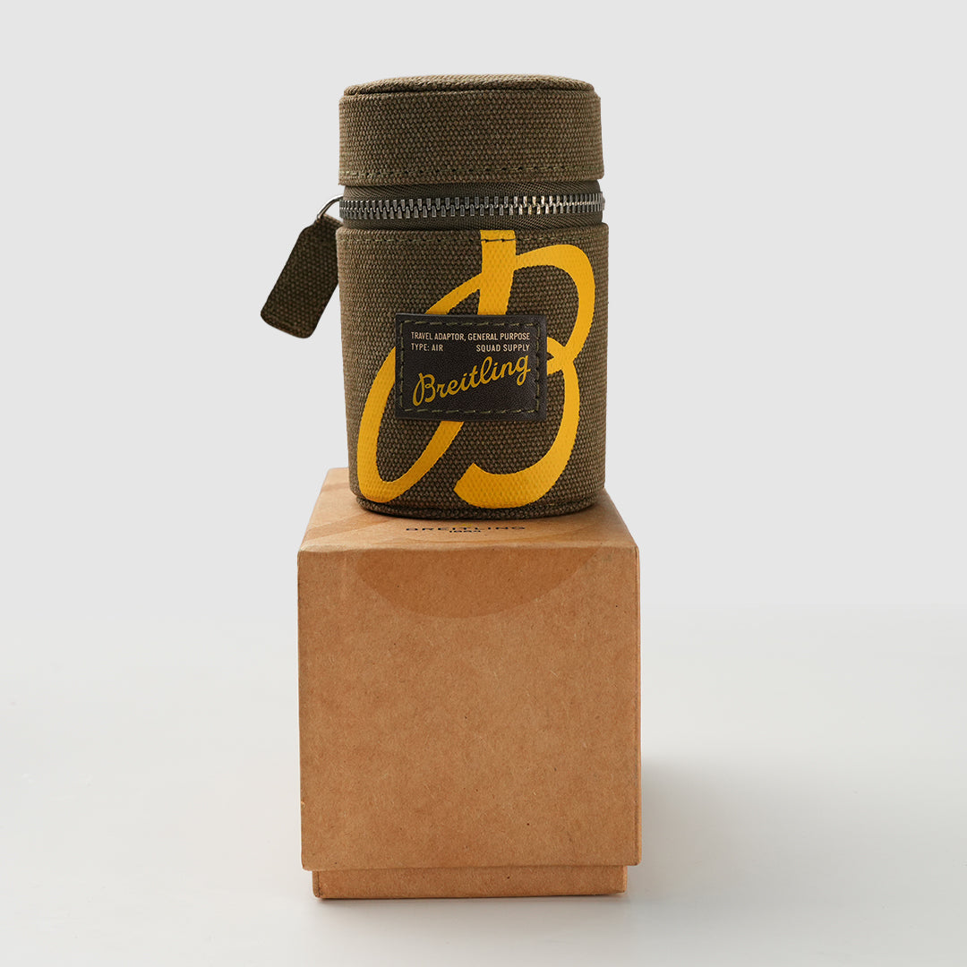 TRAVEL ADAPTER SET