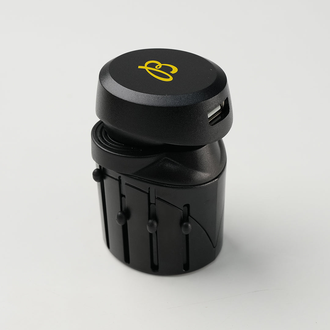 TRAVEL ADAPTER SET