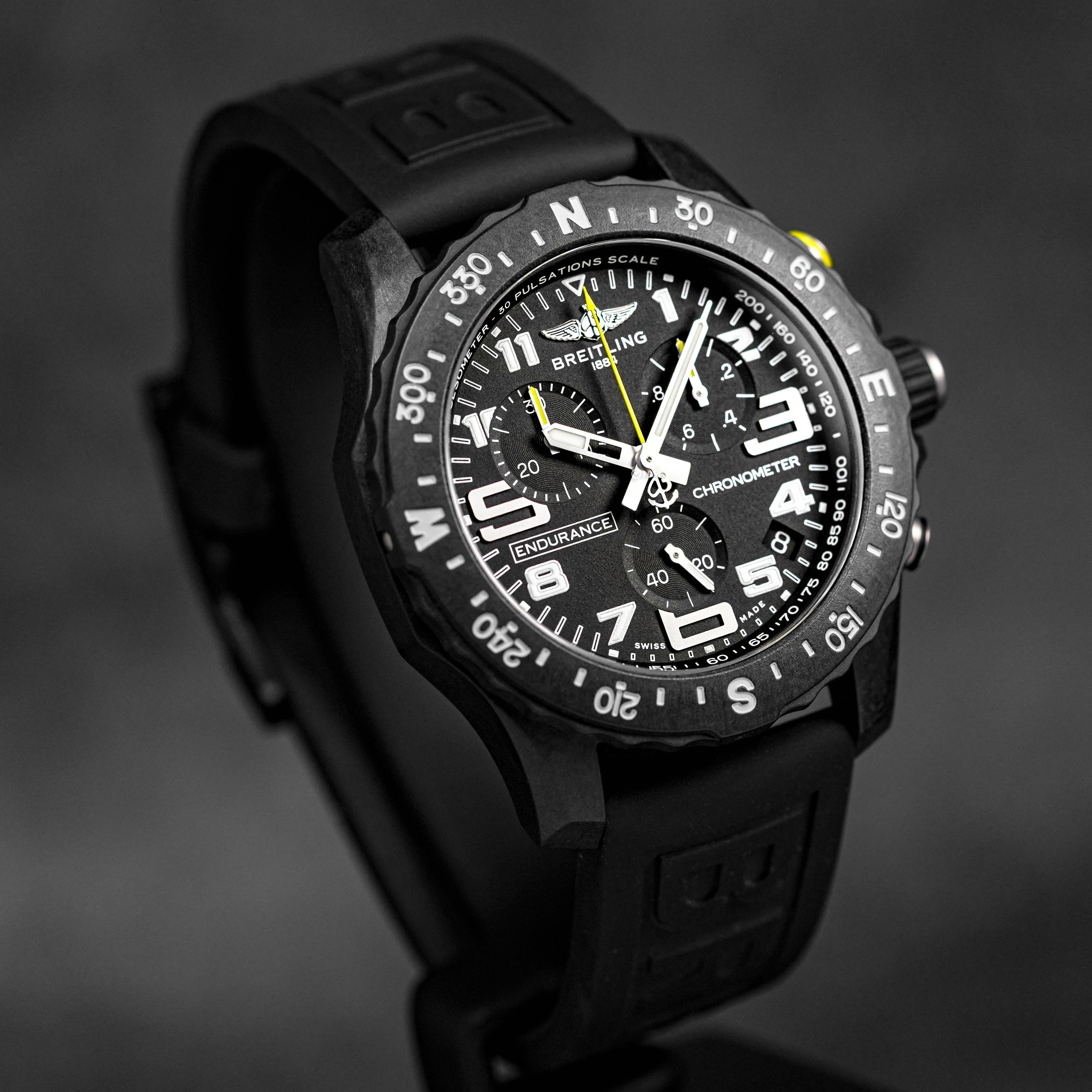 ENDURANCE PRO 44MM BLACK (2025)