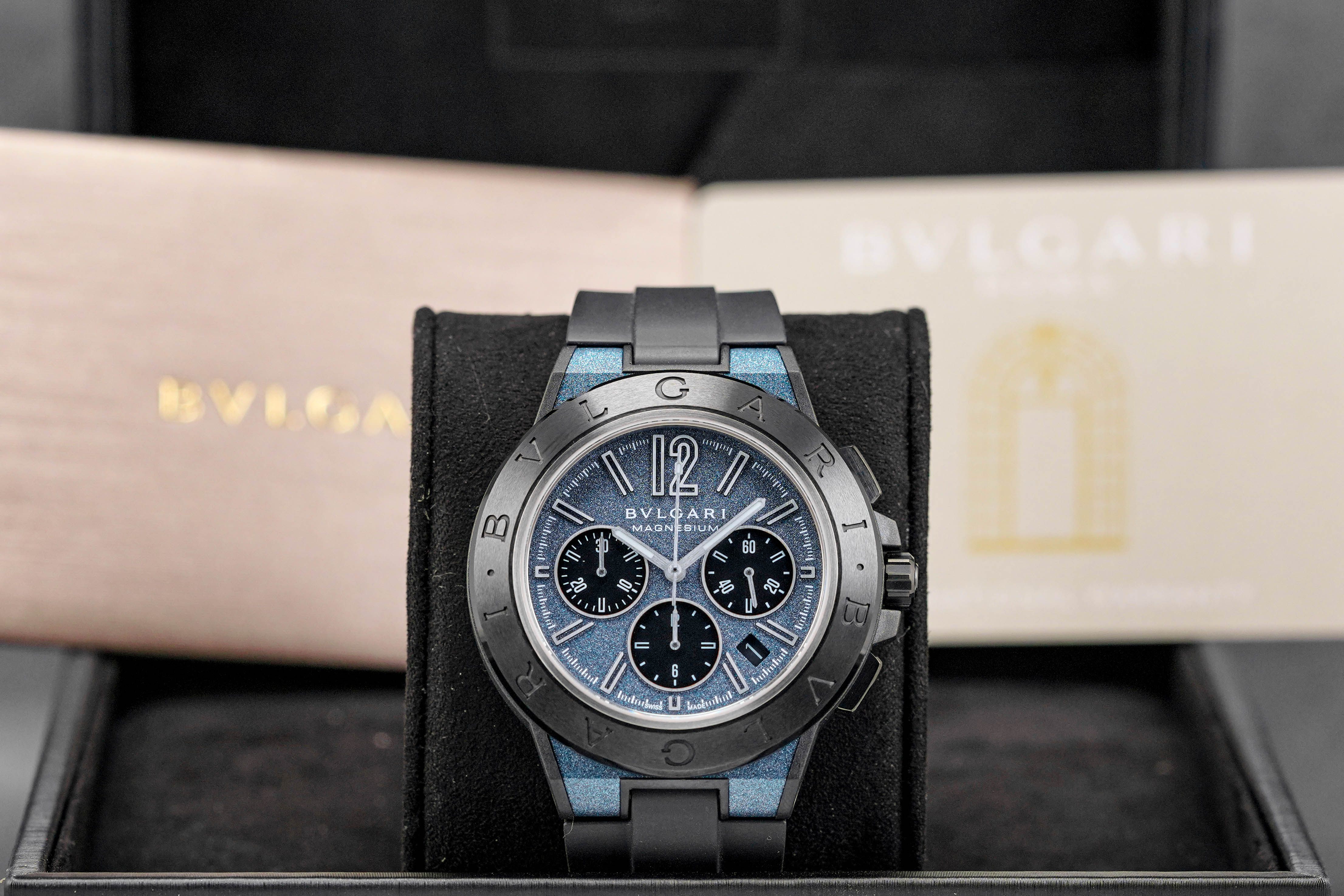BVLGARI DIAGONO CHRONOGRAPH MAGNESIUM CERAMIC BLUE DIAL (UNDATED