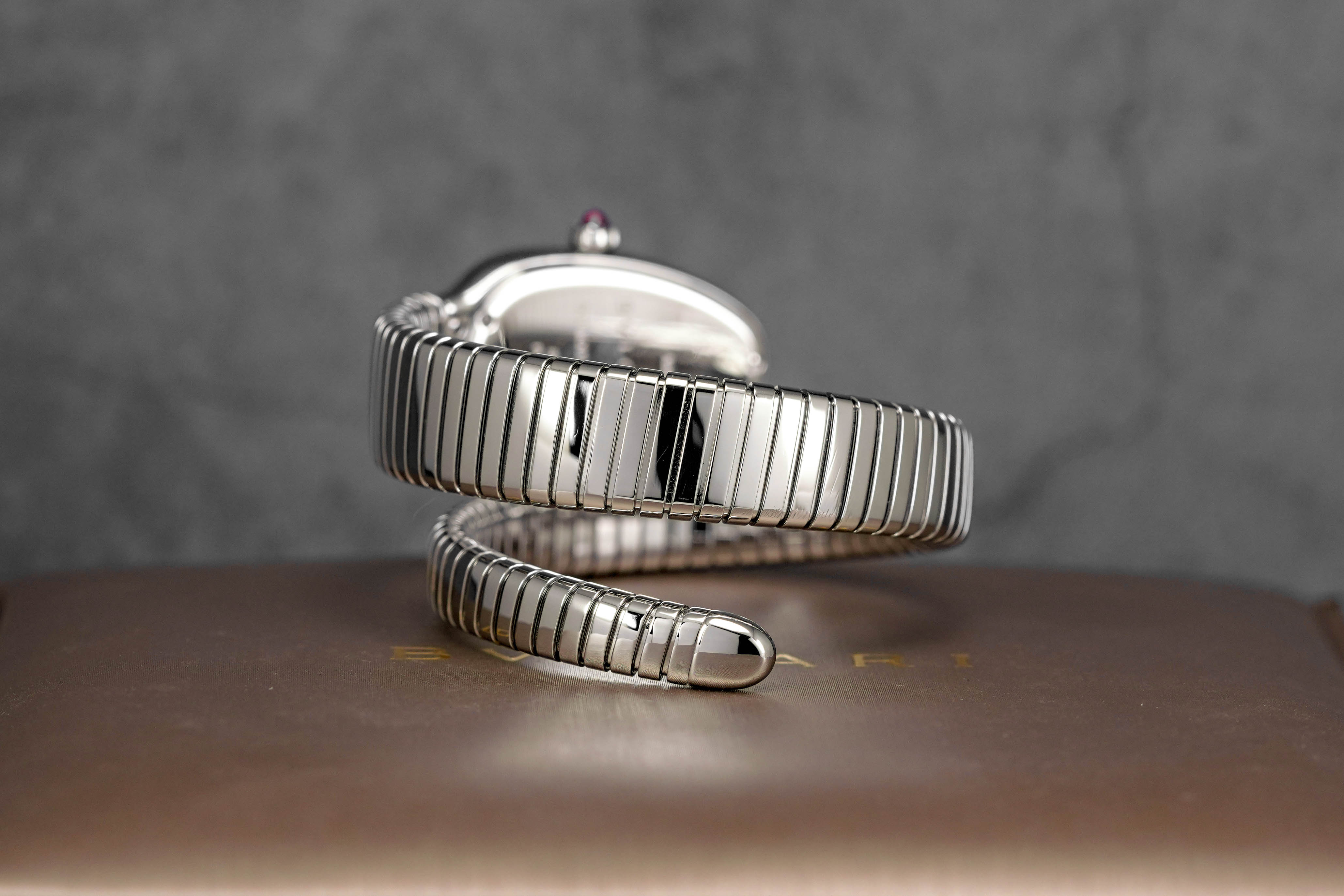 Harga Bvlgari Serpenti Tubogas Black