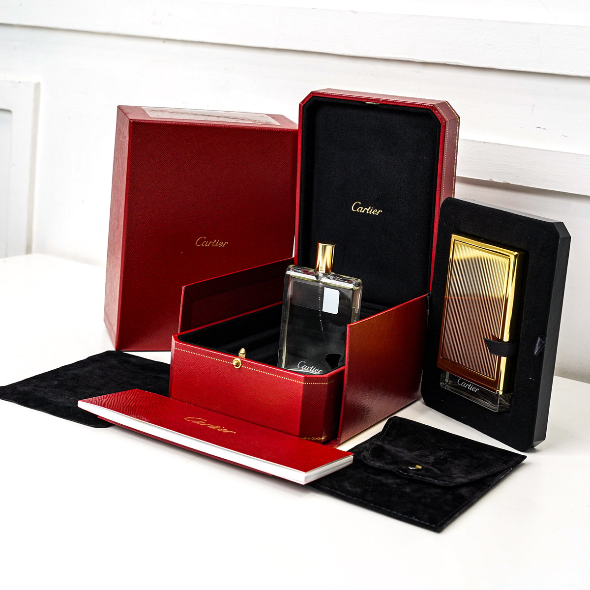 PARFUM GOLD CASE WITH SPARE