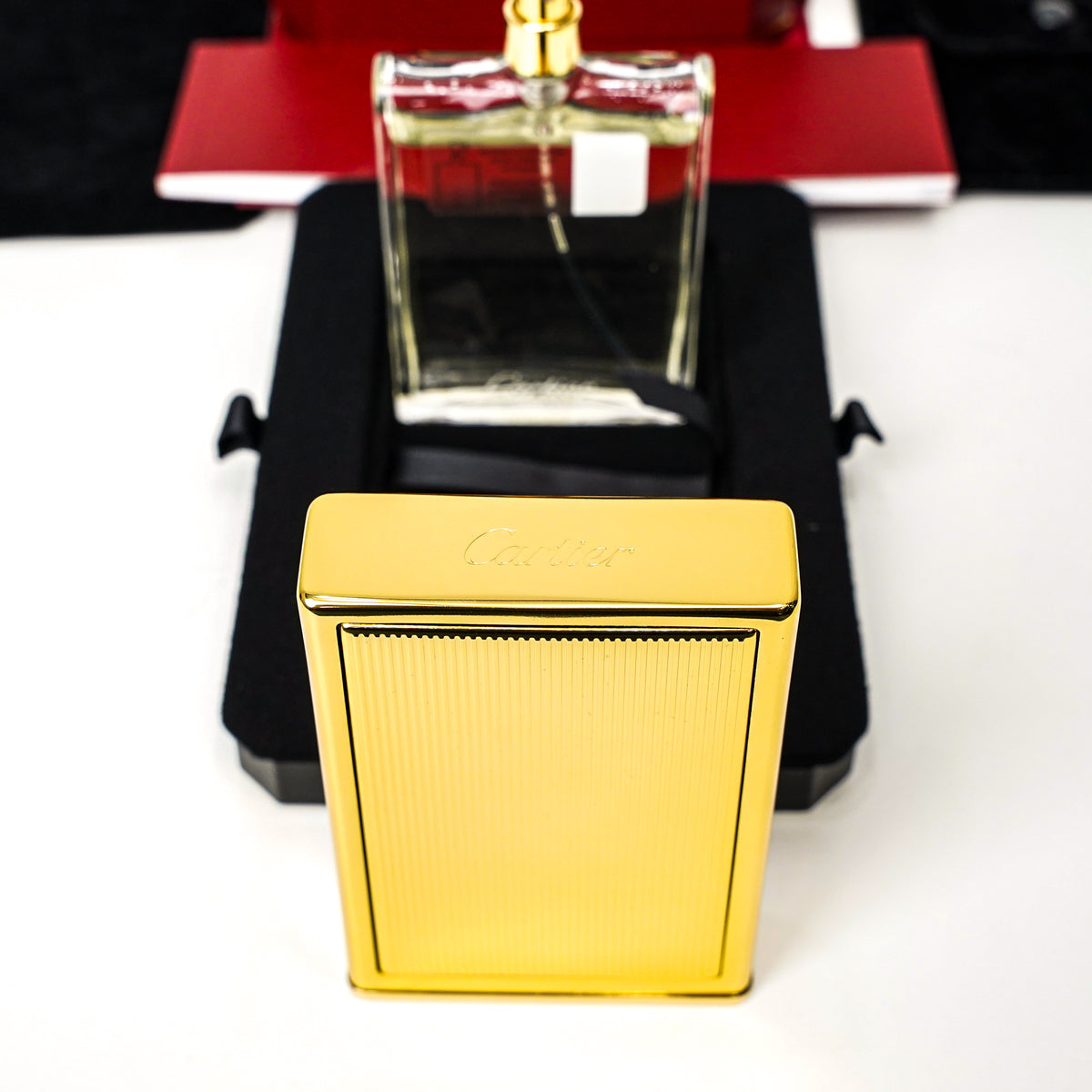 PARFUM GOLD CASE WITH SPARE