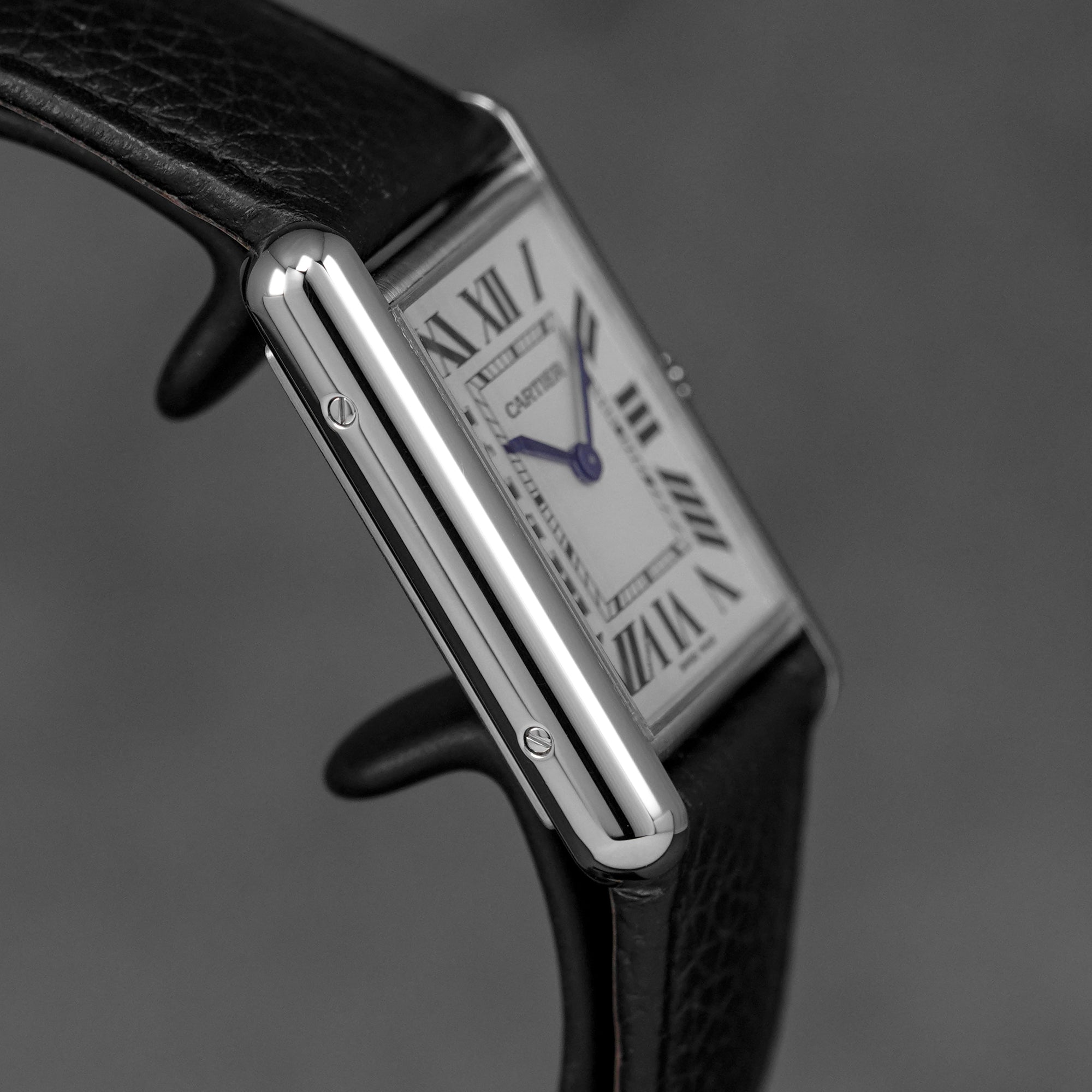 CARTIER TANK MUST