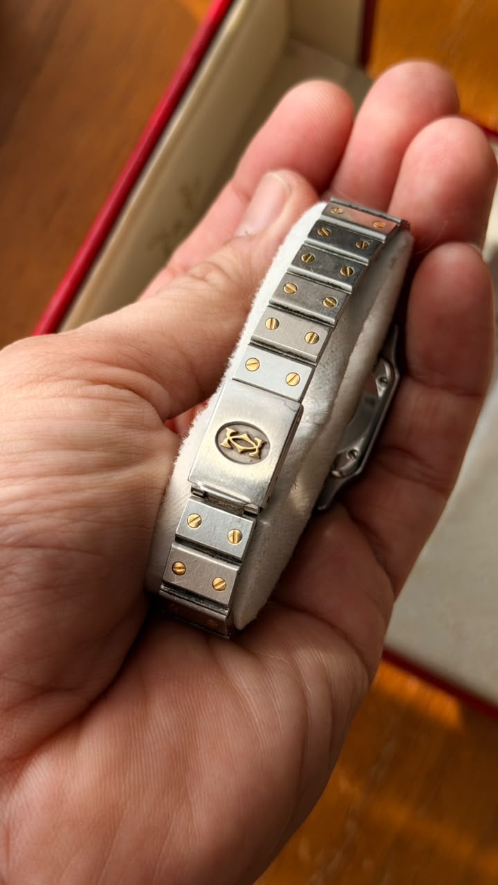 Cartier Santos Carrée