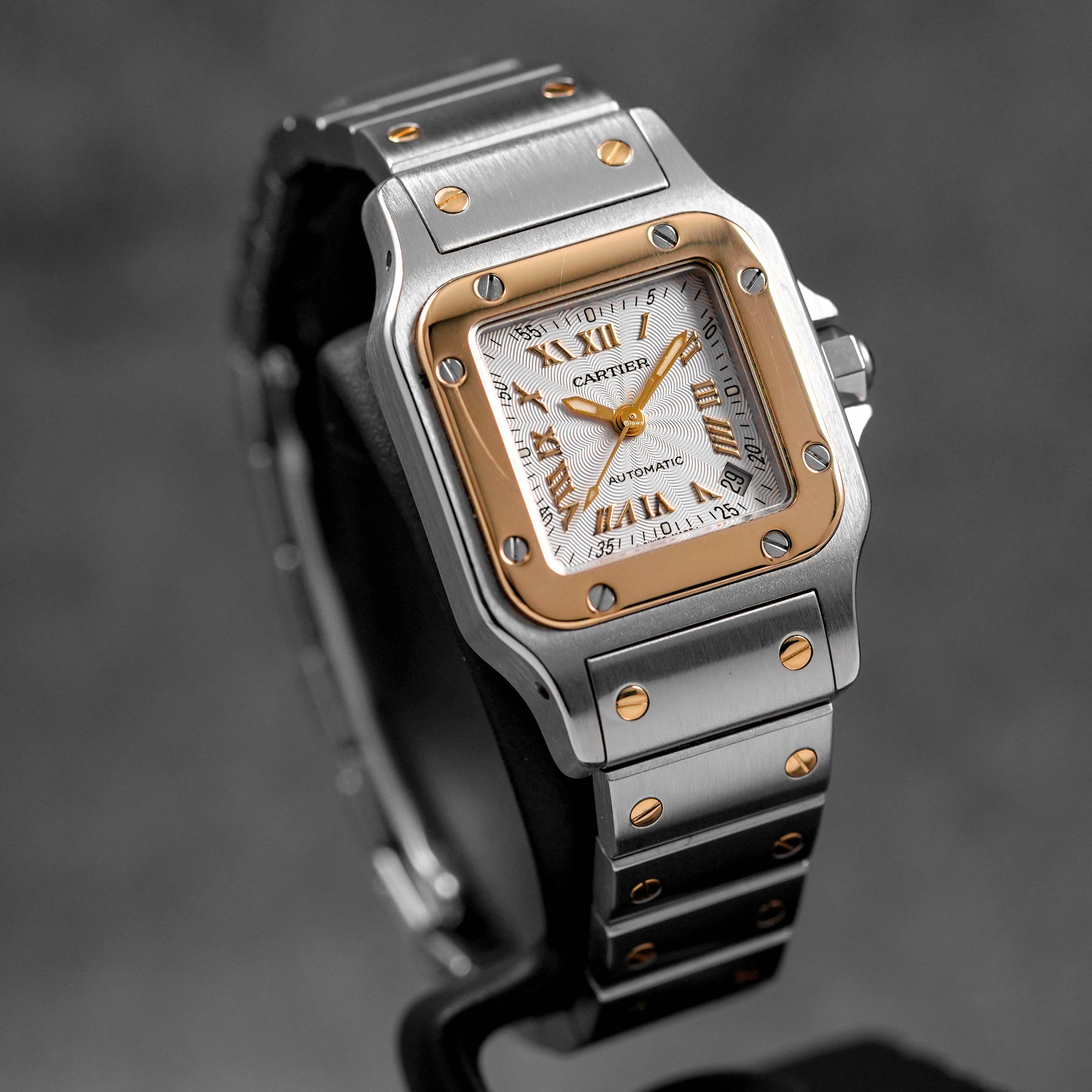 Harga Cartier Santos Galbee