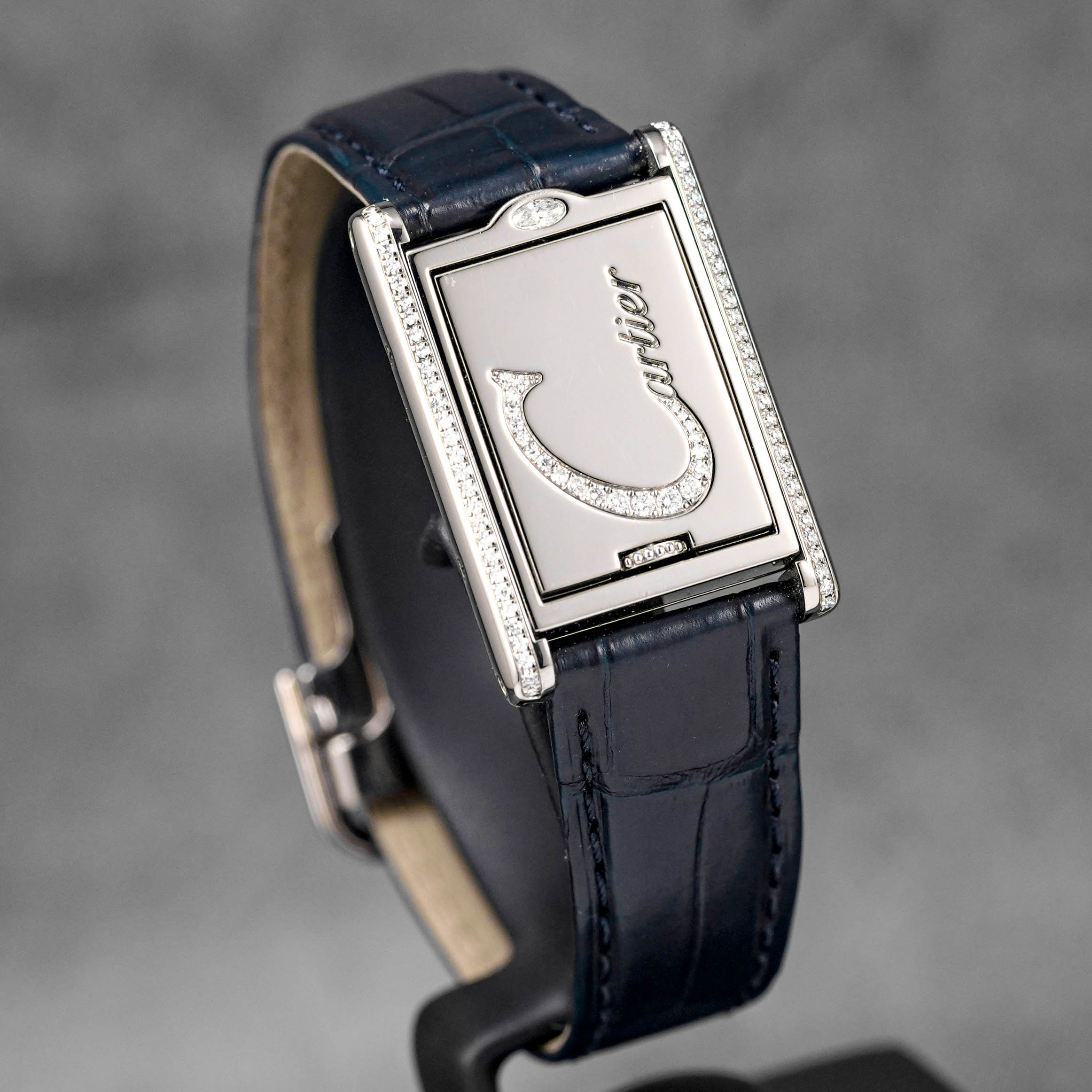 Harga Cartier Tank Basculante