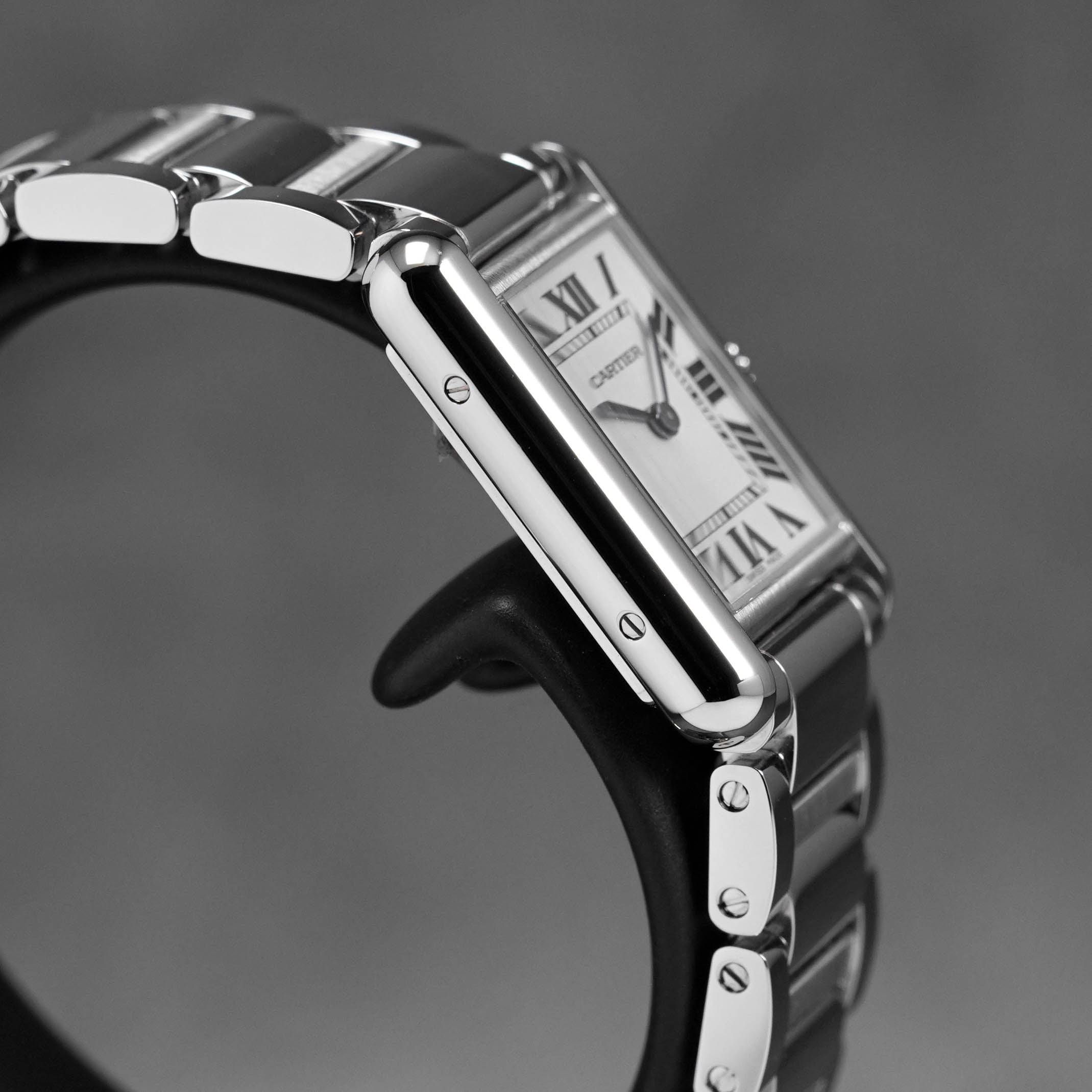 TANK MUST S SILVER DIAL (2023)