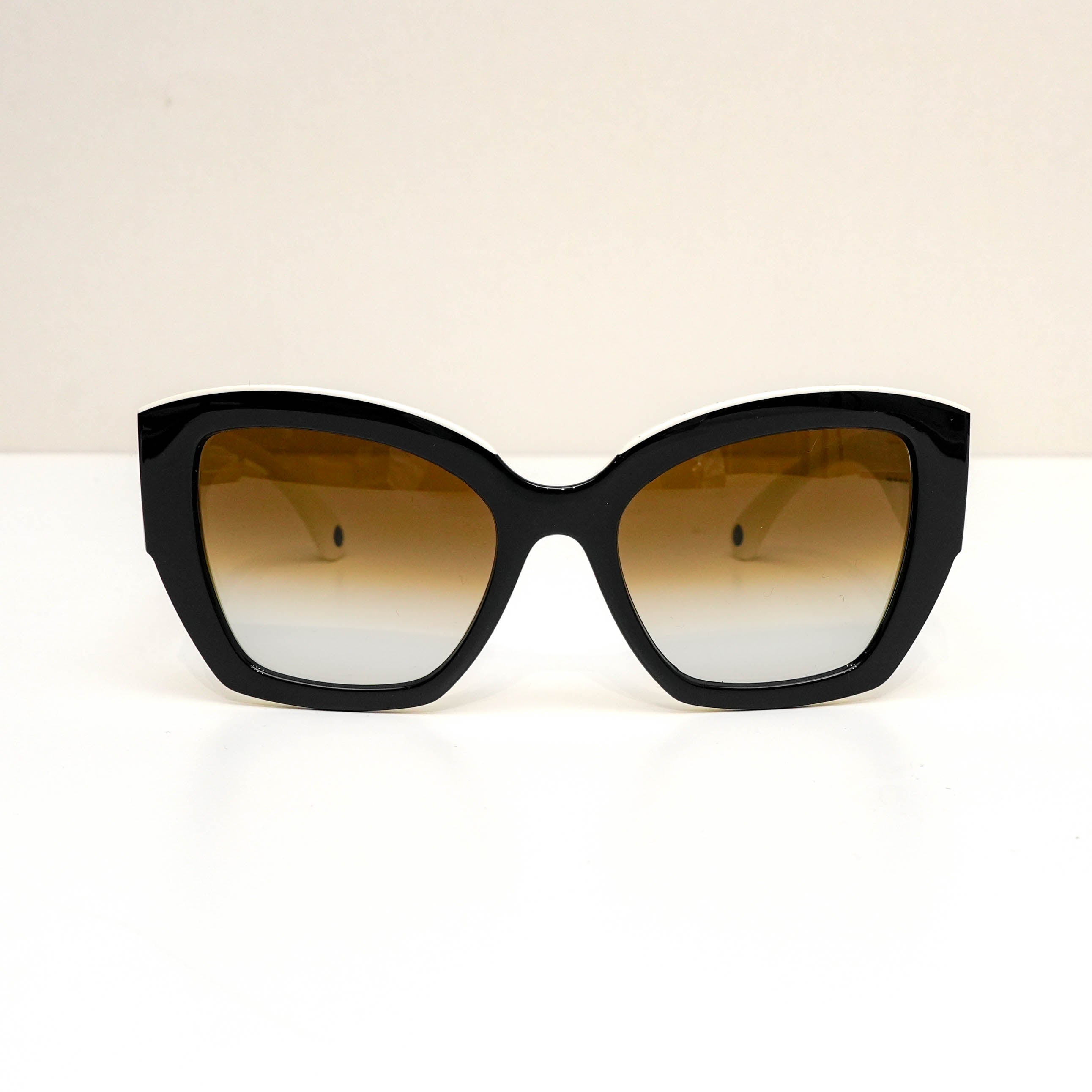 BUTTERFLY SUNGALESS NYLON BLACK WHITE FRAME BEIGE GRADIENT LENSES