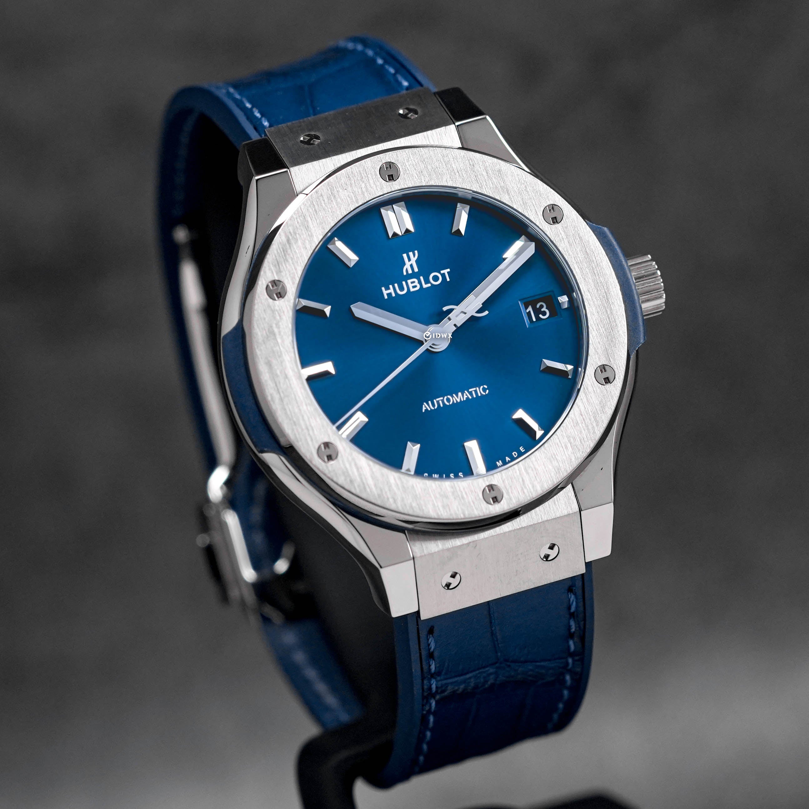 hublot classic fusion blue 38mm