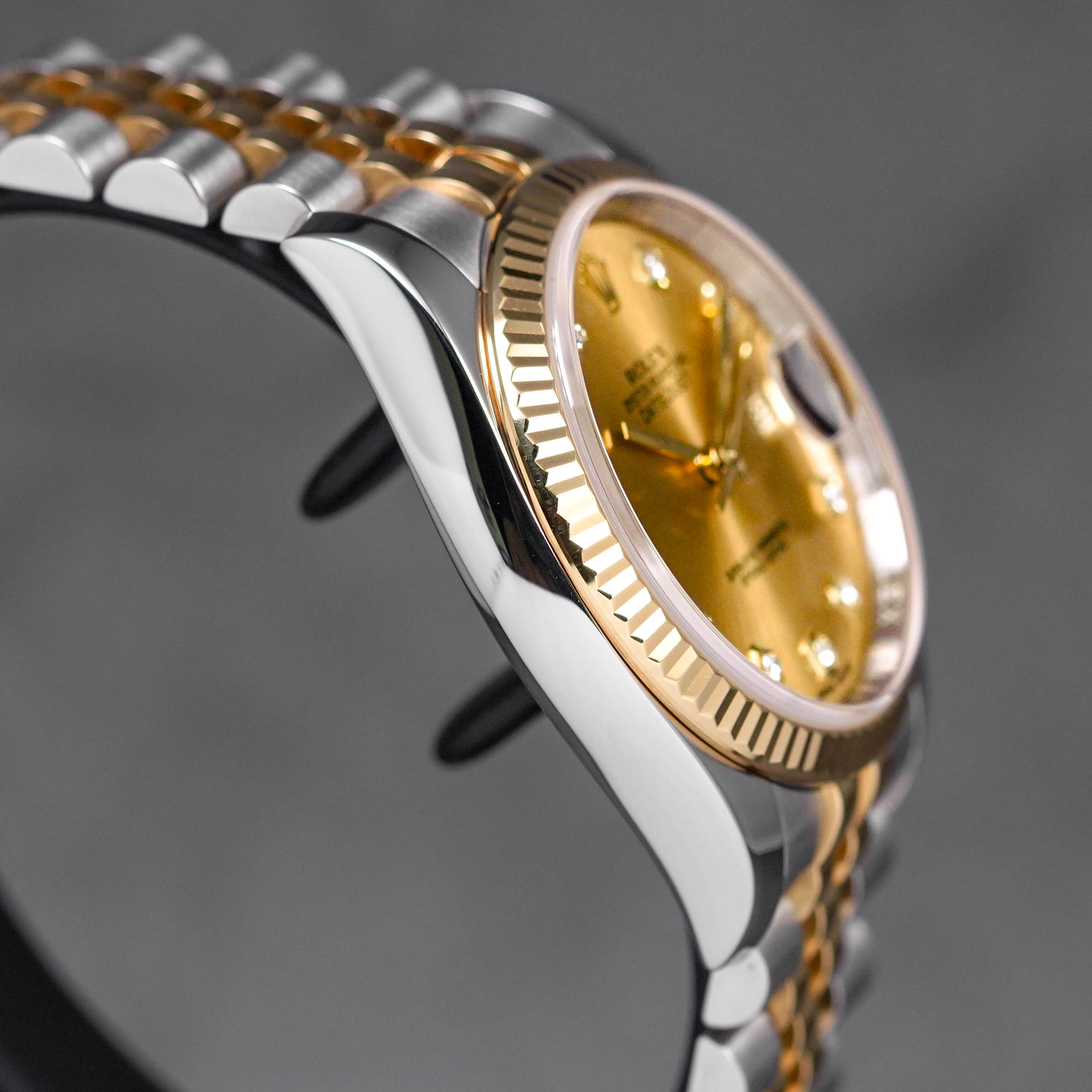 DATEJUST 36MM TWOTONE YELLOWGOLD CHAMPAGNE DIAMOND DIAL (2016)