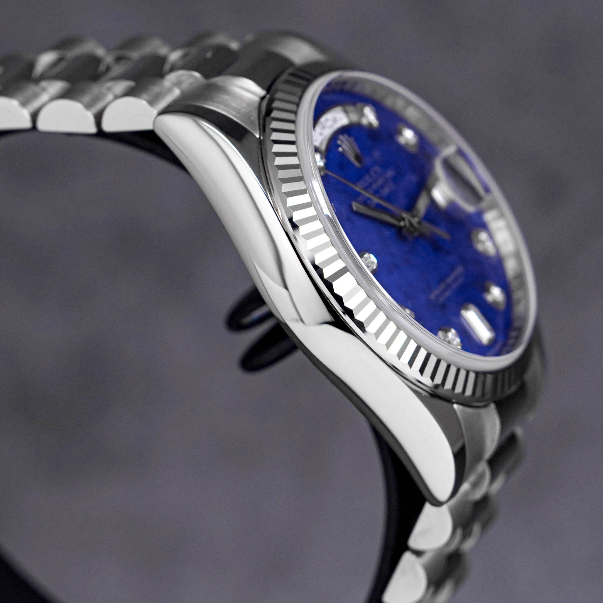 DAYDATE 36MM WHITEGOLD 'LAPIS LAZULI' DIAMOND BAGUETTE DIAL (2019)