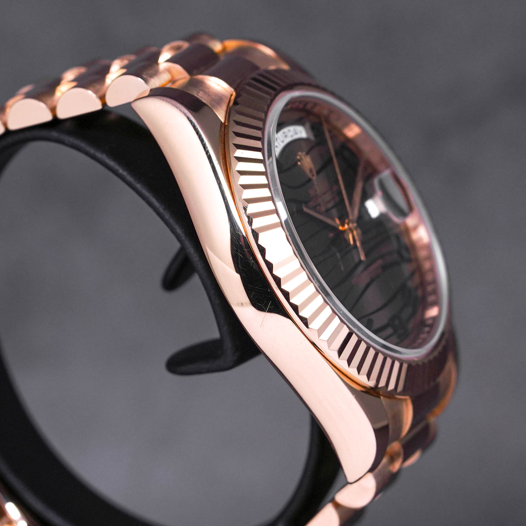 DAYDATE II ROSEGOLD BROWN WAVE ARABIC DIAL (2012)