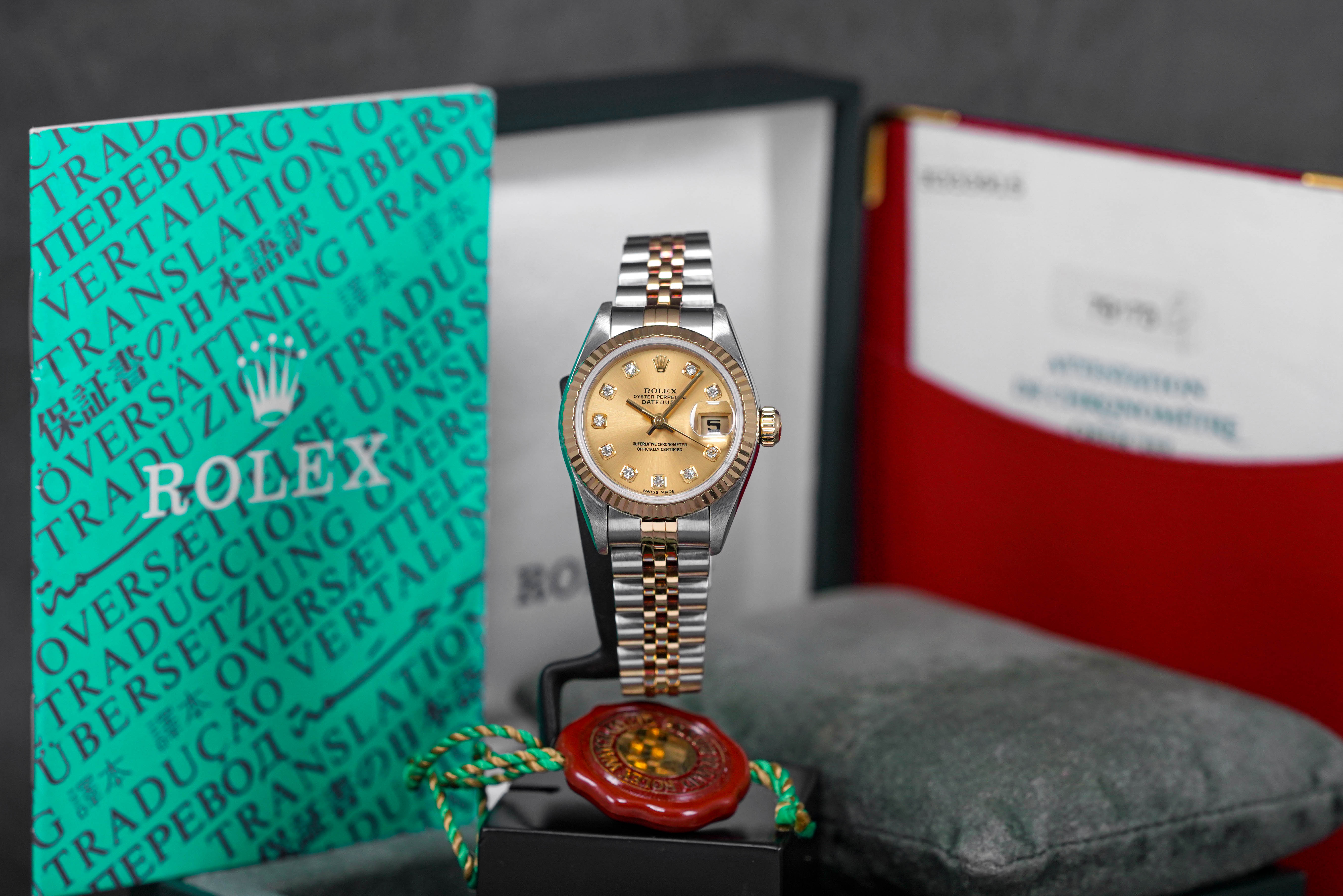 DATEJUST 26MM TWOTONE YELLOWGOLD CHAMPAGNE DIAMOND DIAL (2002)