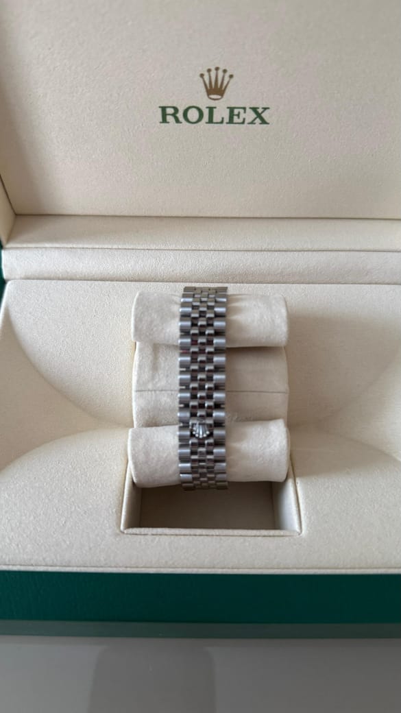 DATEJUST 31MM BLACK ROMAN DIAL (2025)