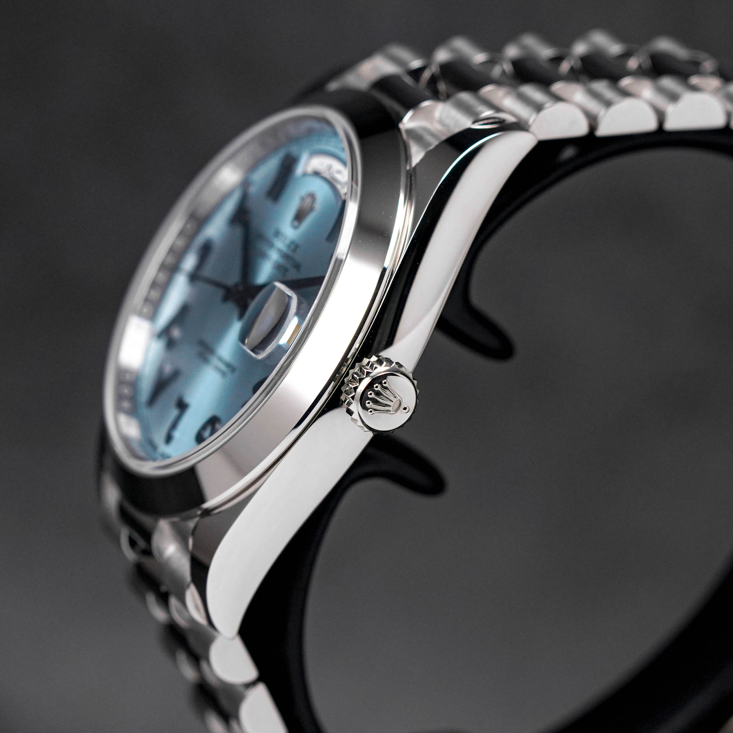 DAYDATE 40MM PLATINUM ICE BLUE ARABIC DIAL (2019)