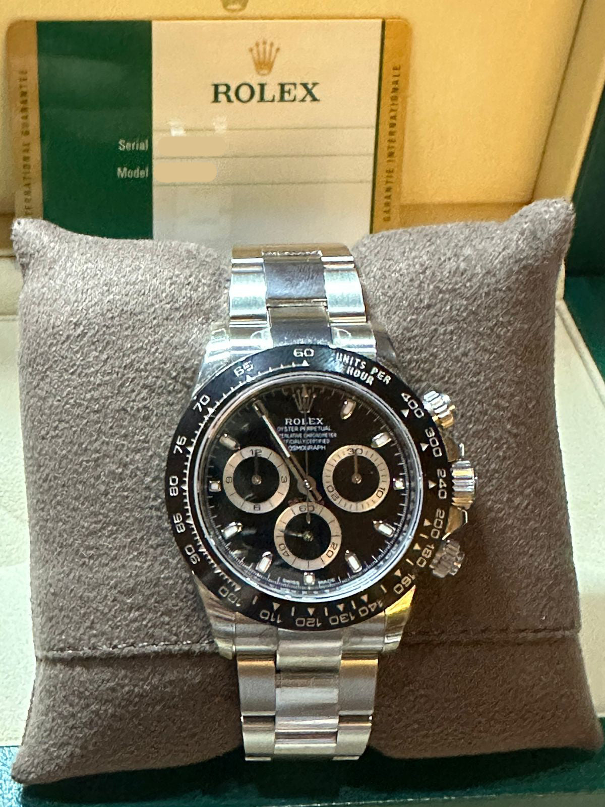 ROLEX DAYTONA STEEL CERAMIC BEZEL BLACK DIAL (2018) IDWX