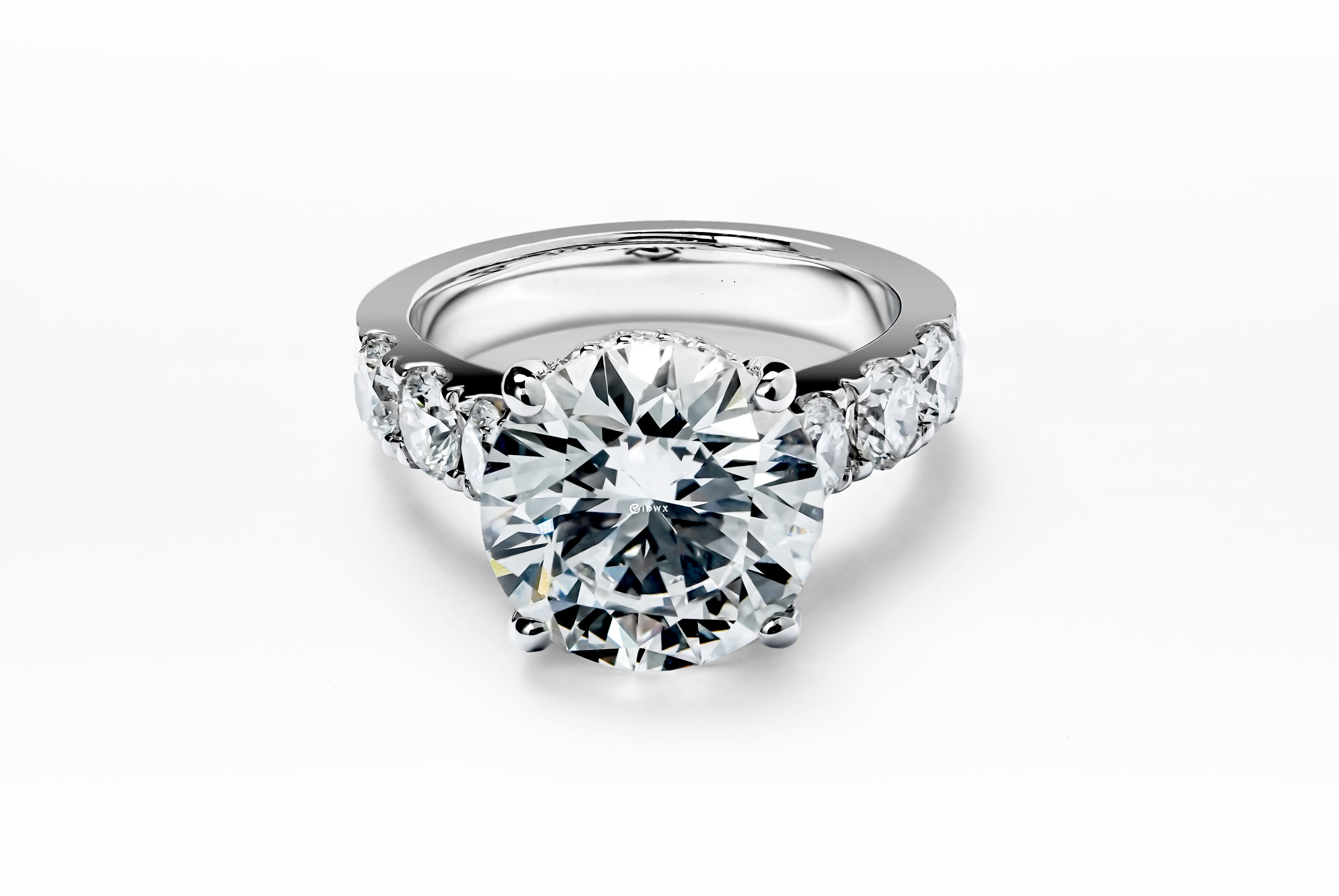 5CT ROUND BRILLIANT WITH SIDE DIAMOND RING (2023)