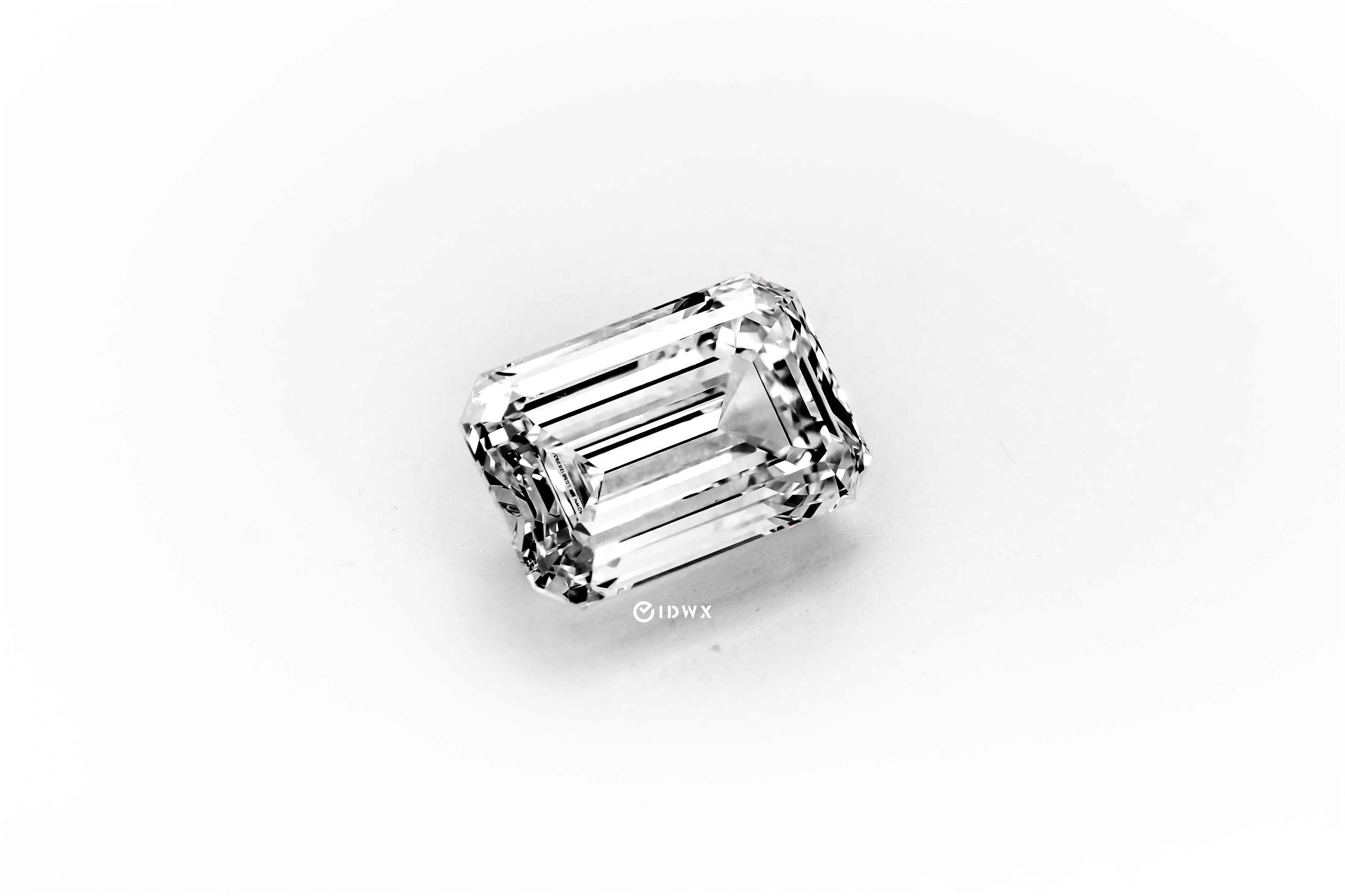 LAB GROWN DIAMOND BY IGI - EM 2.00CT / E-VVS2