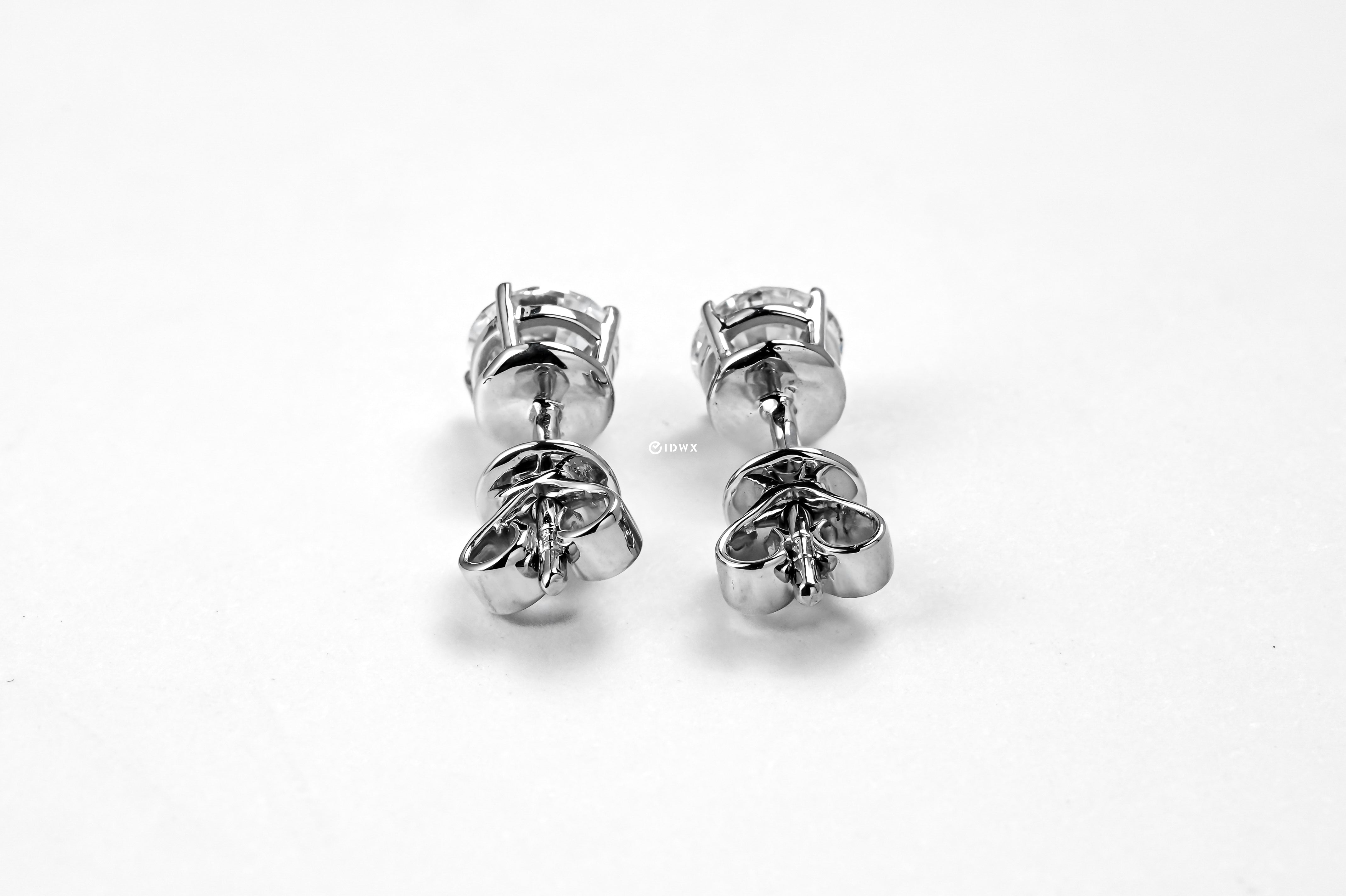 0.5CT ROUND BRILLIANT STUD EARRINGS