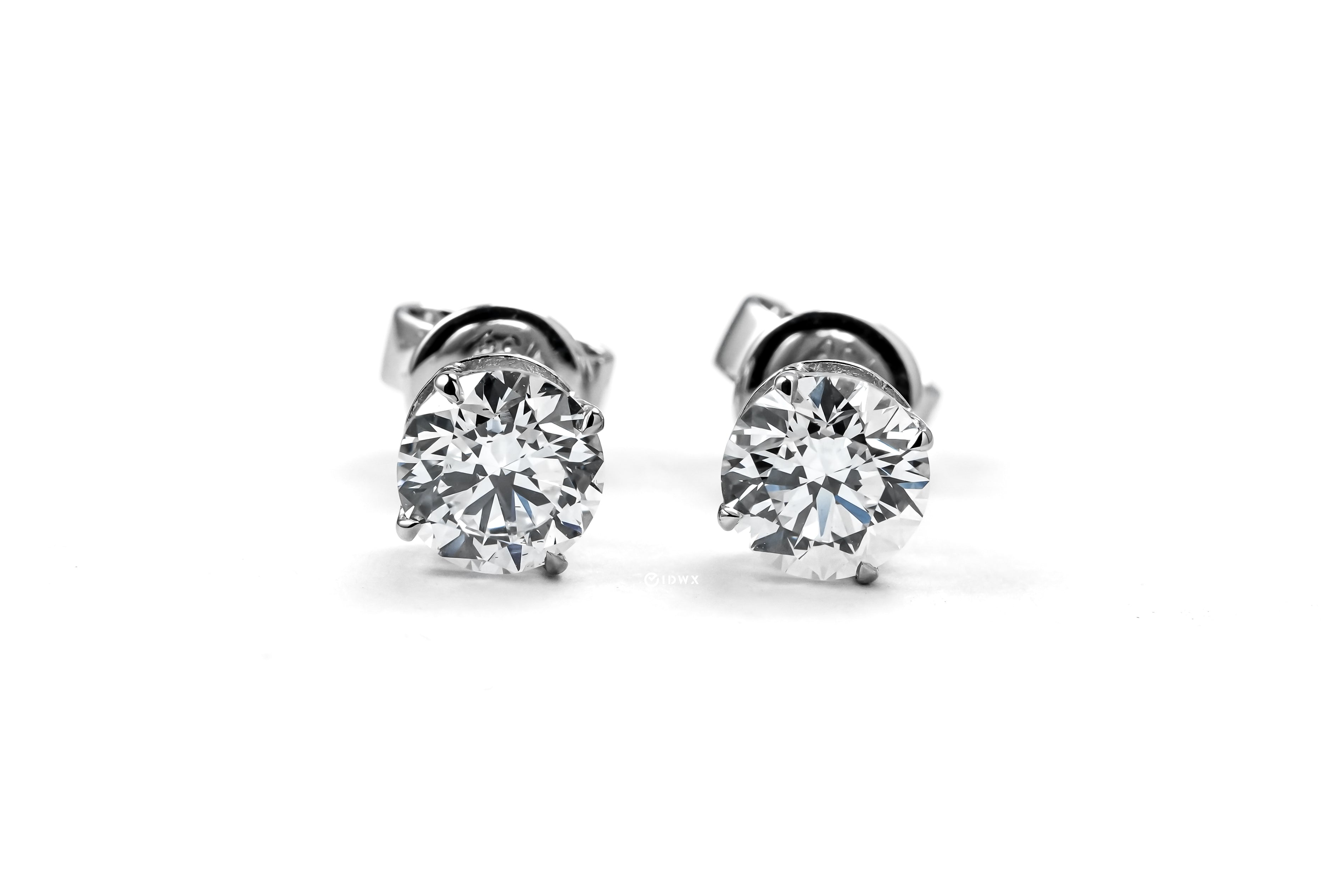 0.5CT ROUND BRILLIANT STUD EARRINGS