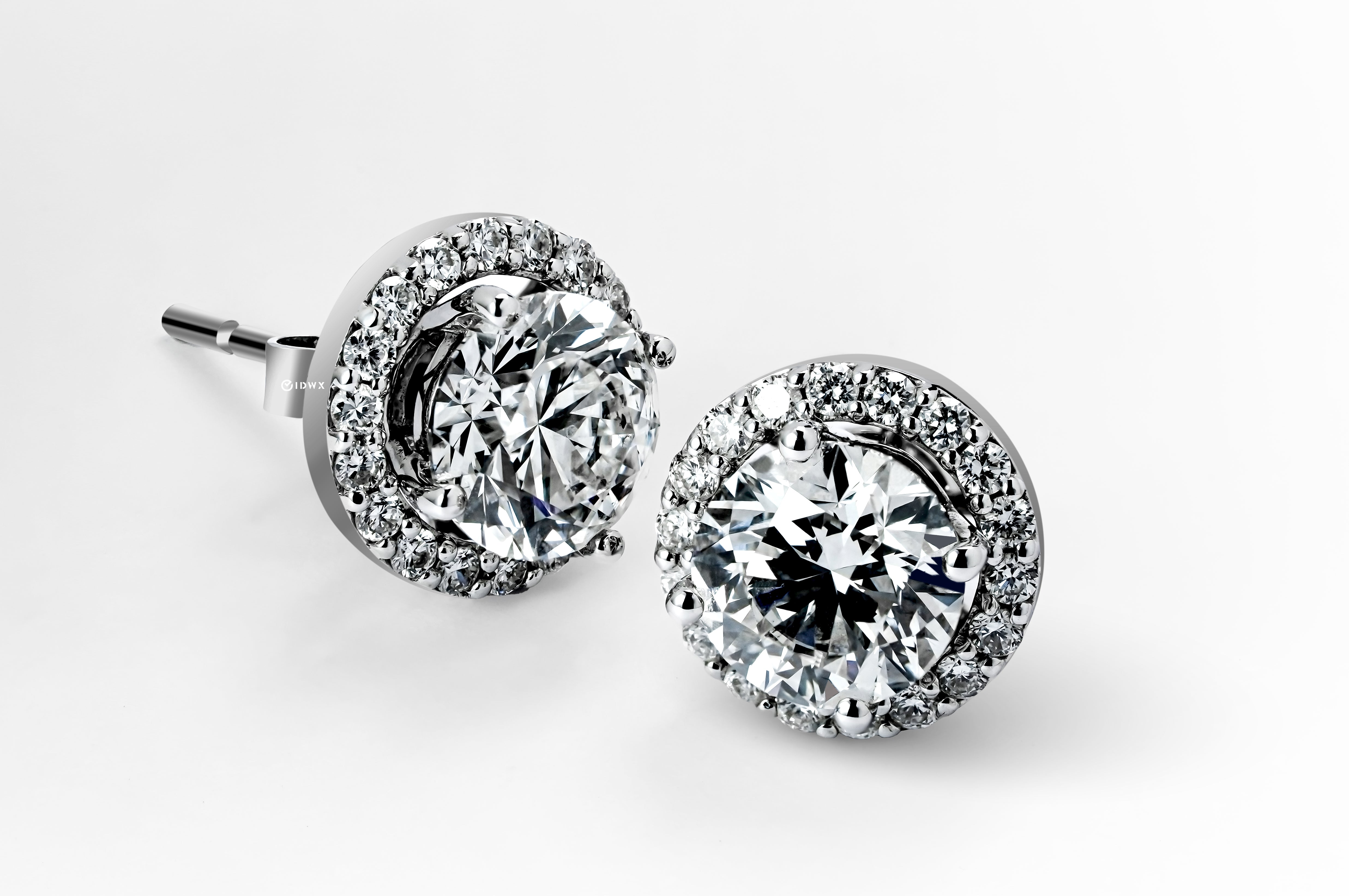 1.5CT ROUND BRILLIANT HALO STUD EARRINGS