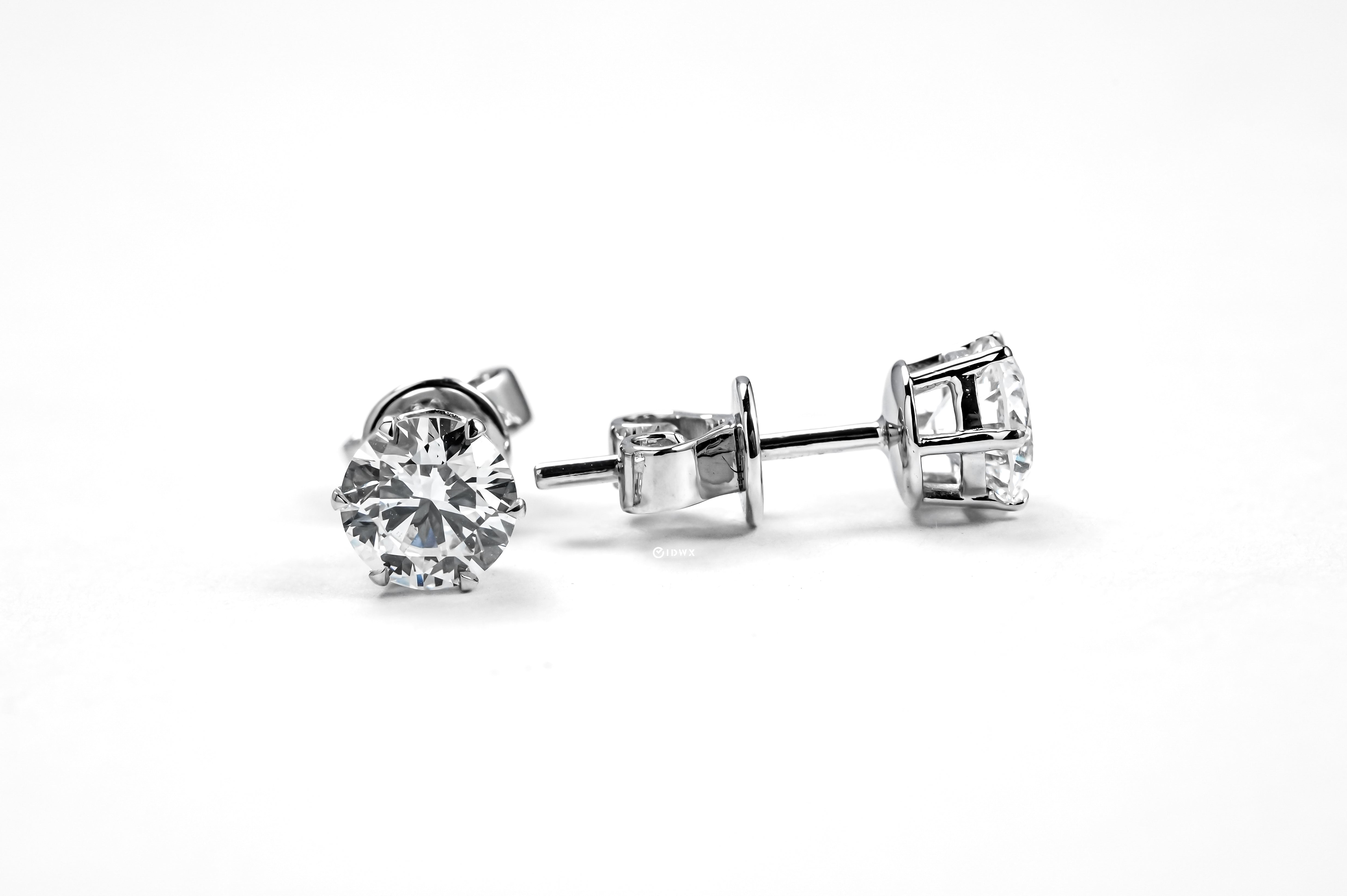 0.5CT ROUND BRILLIANT STUD EARRINGS