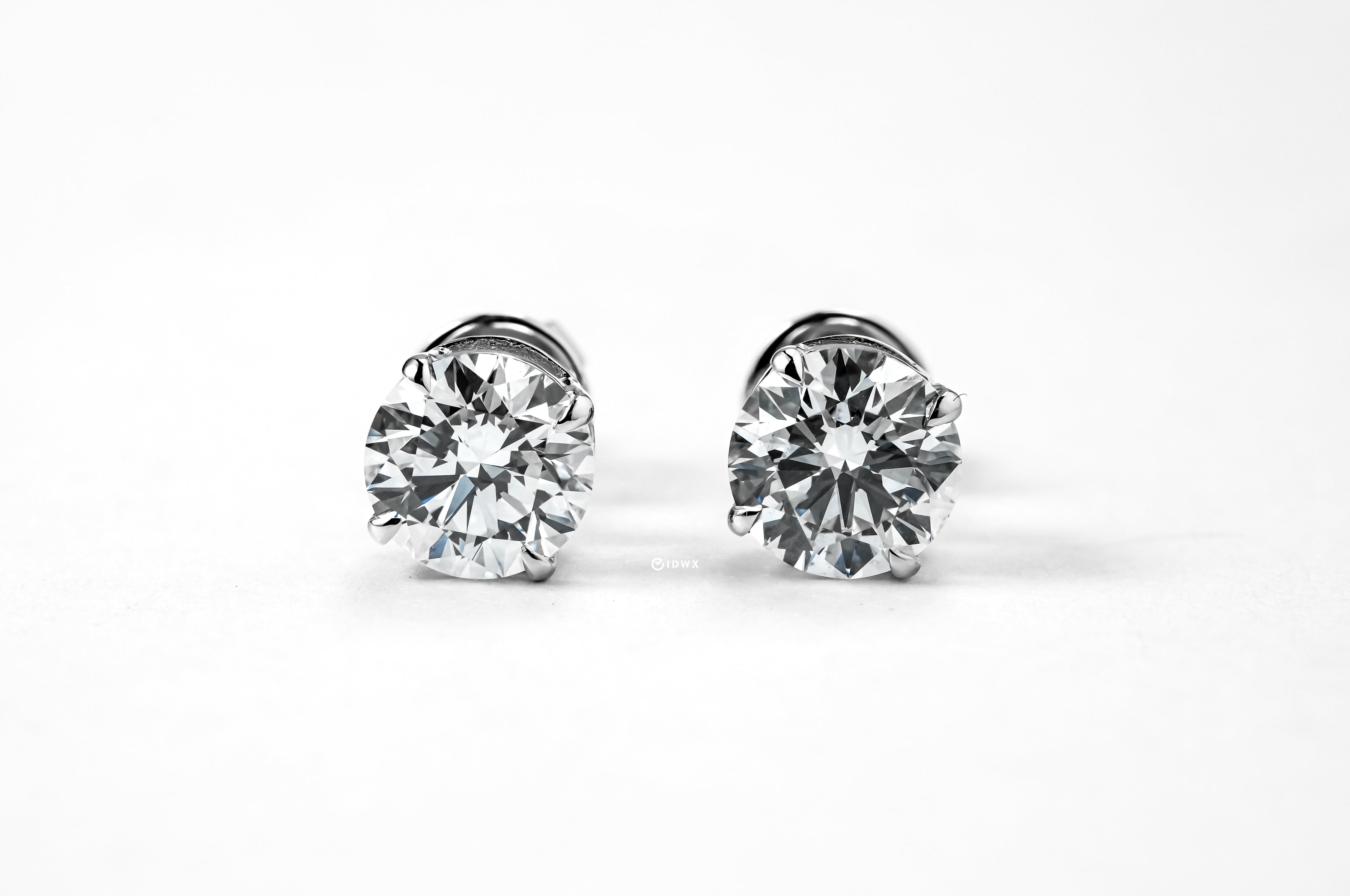 1CT ROUND BRILLIANT STUD EARRINGS