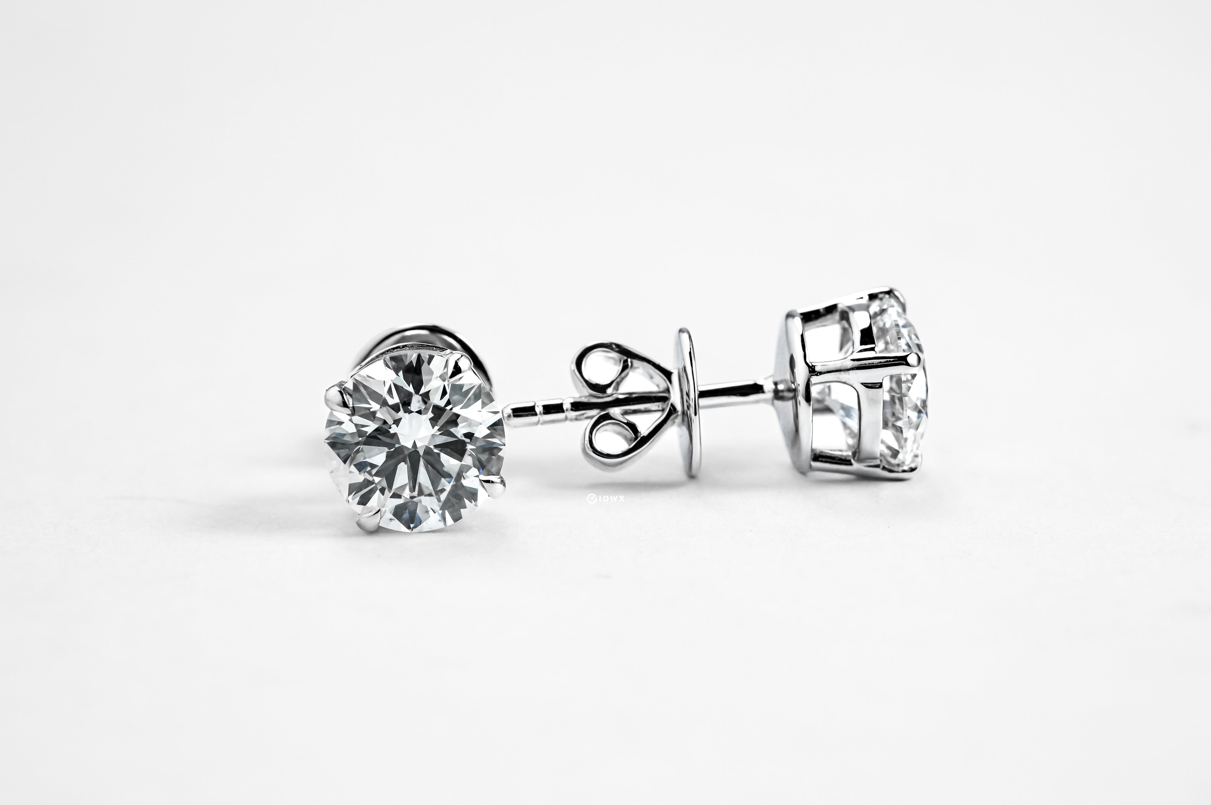 1CT ROUND BRILLIANT STUD EARRINGS